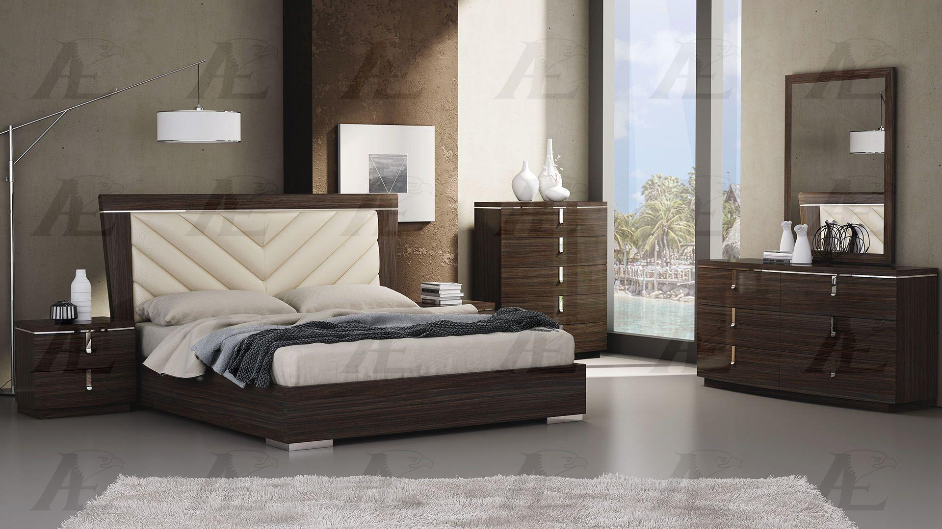 

    
Palisander Brown Ivory PU Queen Size Bedroom Set 6 Pcs American Eagle P103-BED-Q
