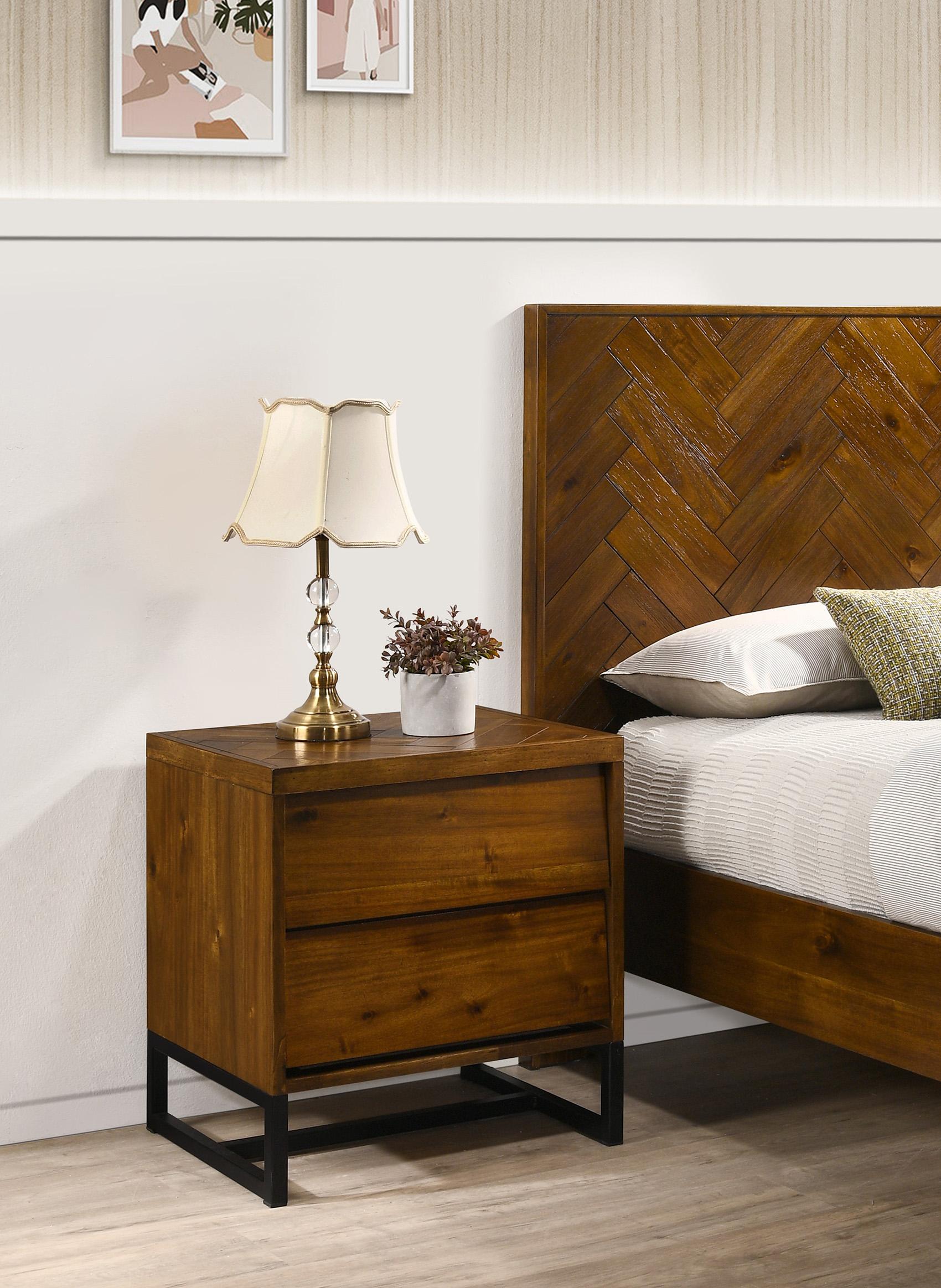 

        
704831407365Antique Coffee REED Wood Platform King Bedroom Set 6Pcs Reed-K Meridian Modern
