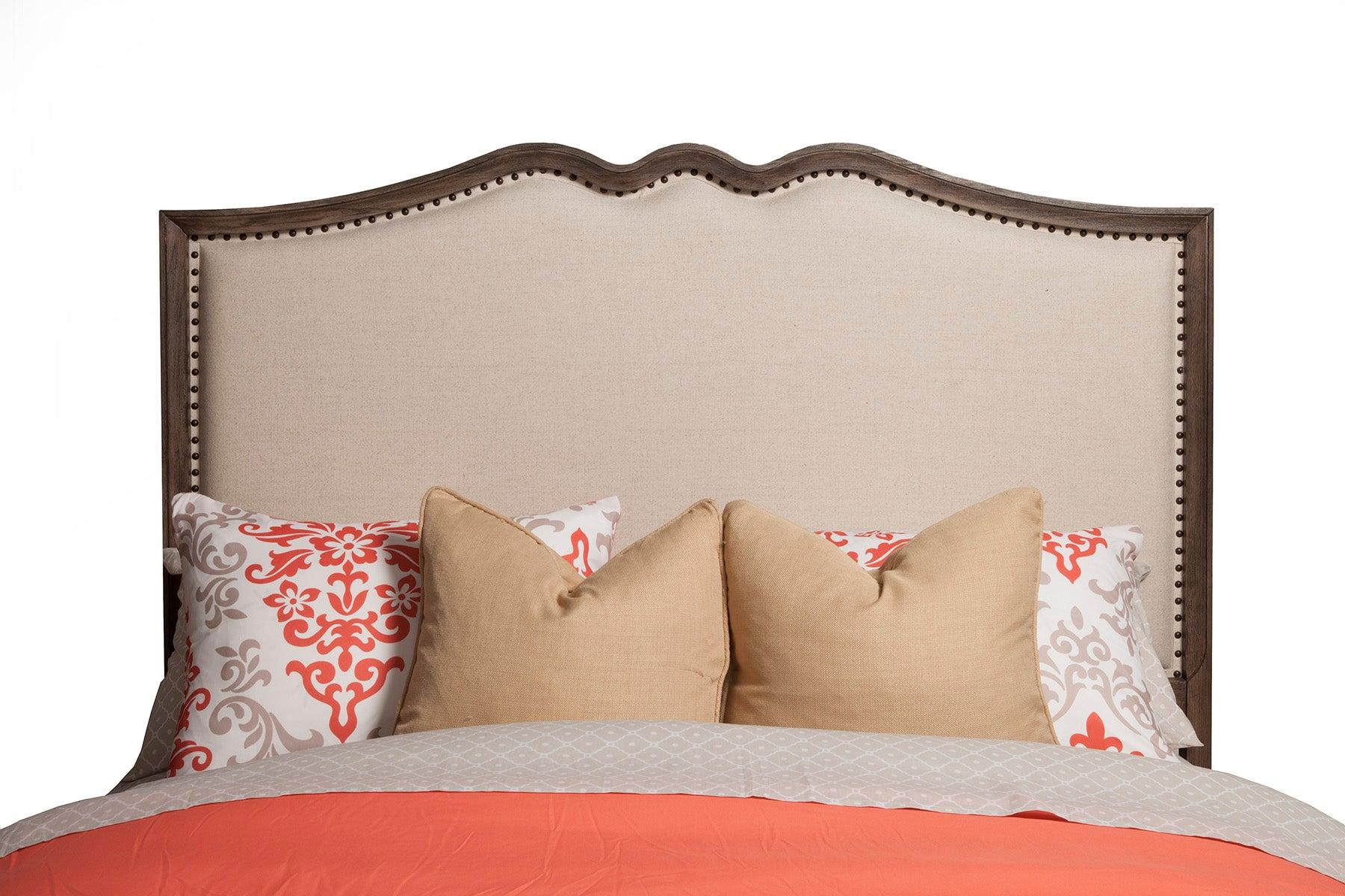 

    
Alpine Furniture CHARLESTON / MELBOURNE Panel Bedroom Set Gray 1500-01Q-Set-3
