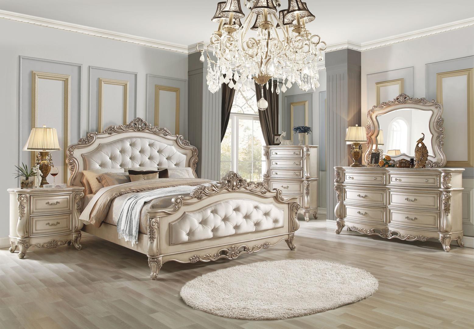 Classic, Traditional Panel Bedroom Set Gorsedd Gorsedd-27437EK-Set-5 in Antique White, Cream Fabric