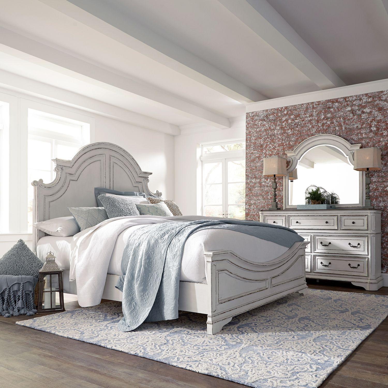 

    
Antique White King Bed Set 3Pcs Magnolia Manor 244-BR-KPBDM Liberty Furniture
