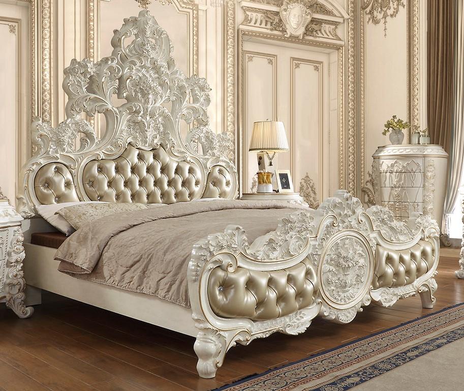 

    
Antiqued White & Gold Brush Highlights CAL King Bed Homey Design HD-1806
