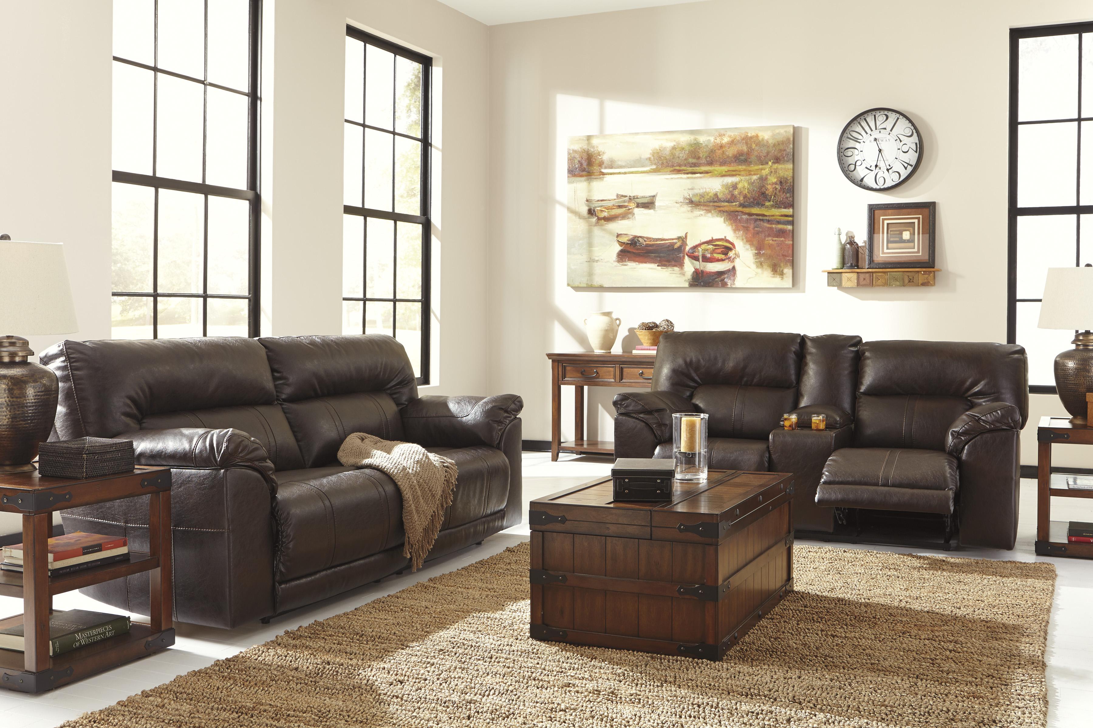 

    
Ashley Furniture Barrettsville Reclining Living Room Set Chocolate 47301-81-94-25-77-KIT

