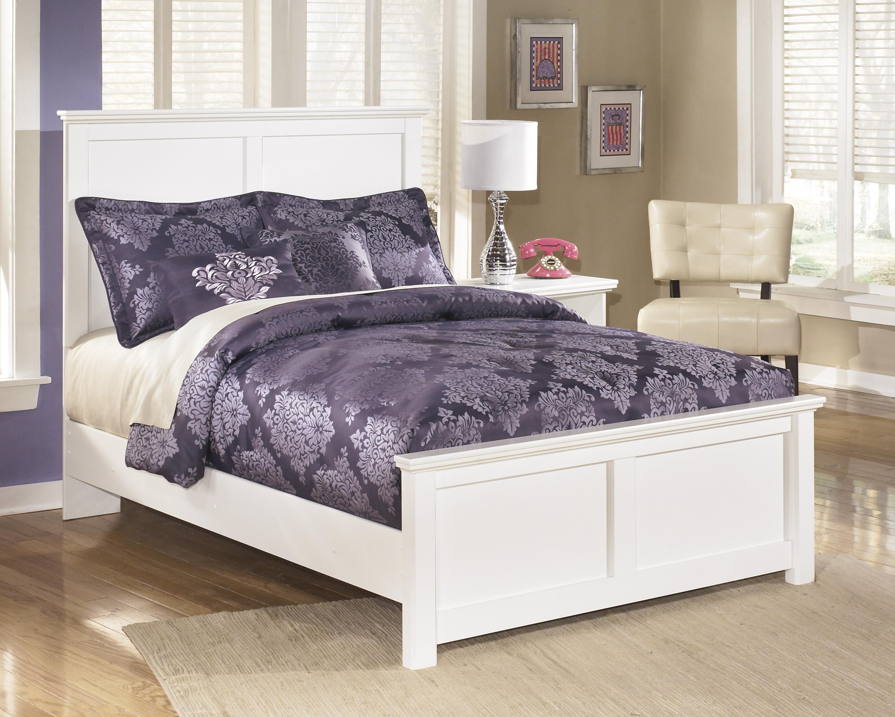 

    
Ashley Furniture Bostwick Shoals Panel Bedroom Set White B139-31-36-46-87-84-86-91(2)-Set-6
