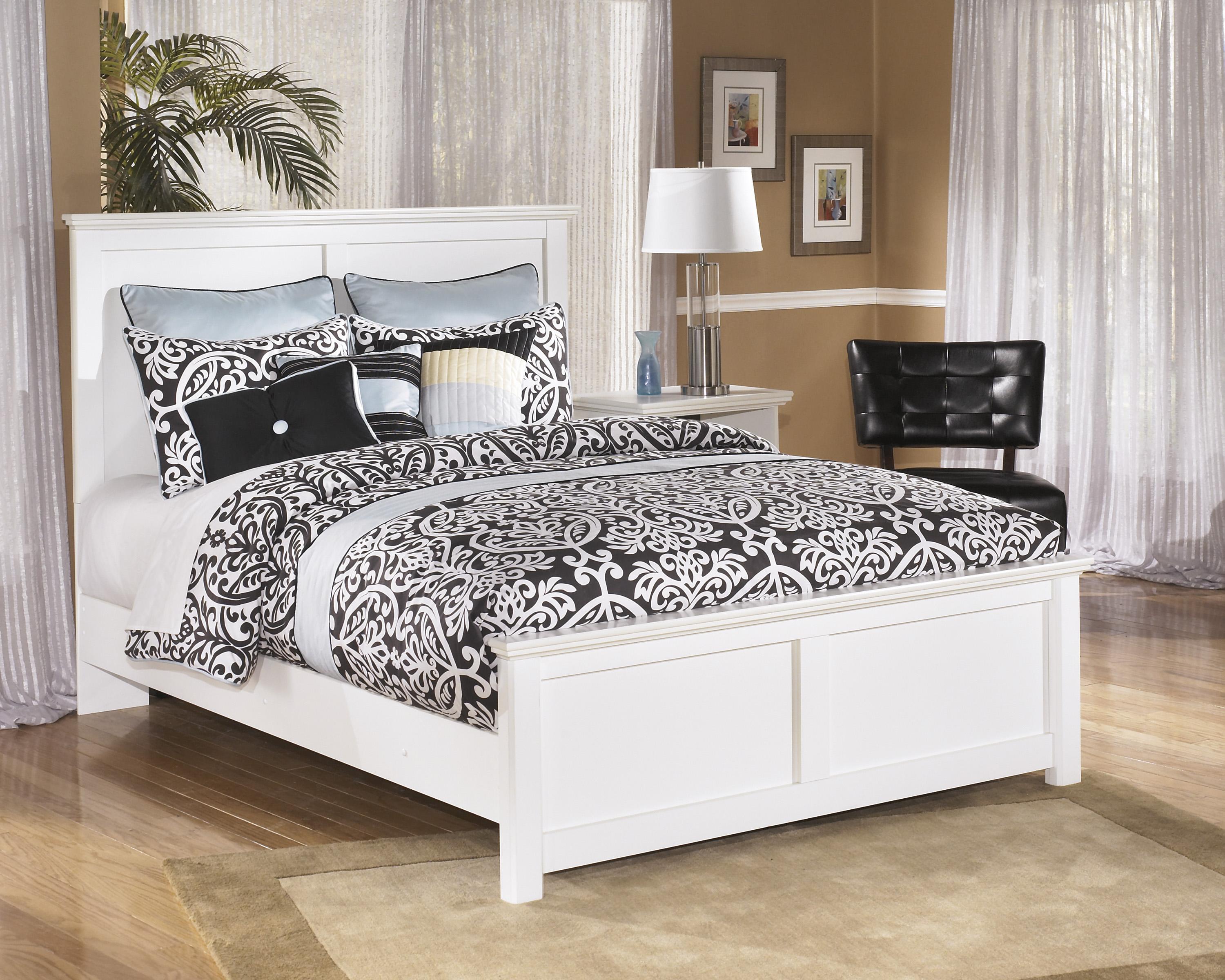 

    
Ashley Bostwick Shoals B139 Queen Size Panel Bedroom Set 6pcs in White
