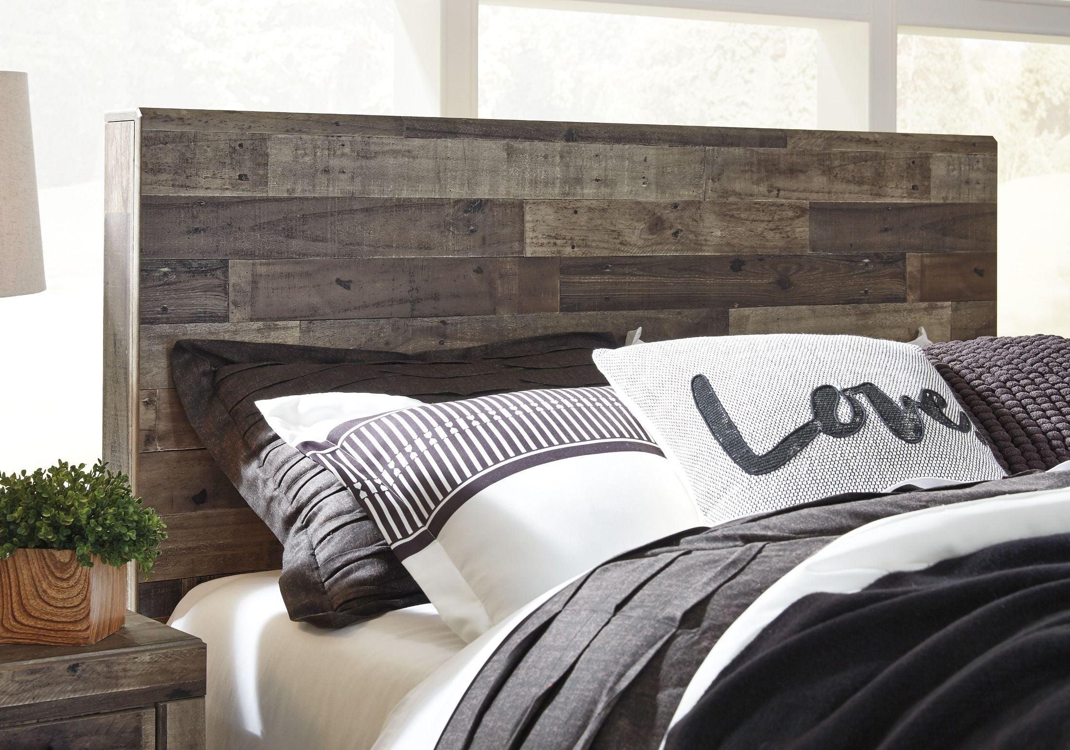 

                    
Buy Ashley Derekson B200 King Size Platform Bedroom Set 6pcs in Multi Gray
