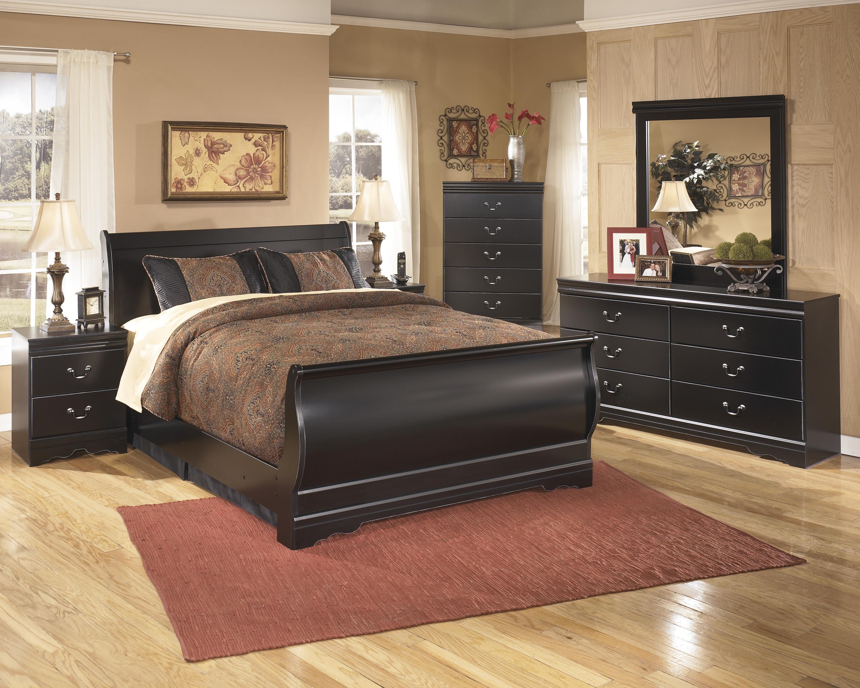 

    
Ashley Huey Vineyard B128 Queen Size Sleigh Bedroom Set 6pcs in Black 13282
