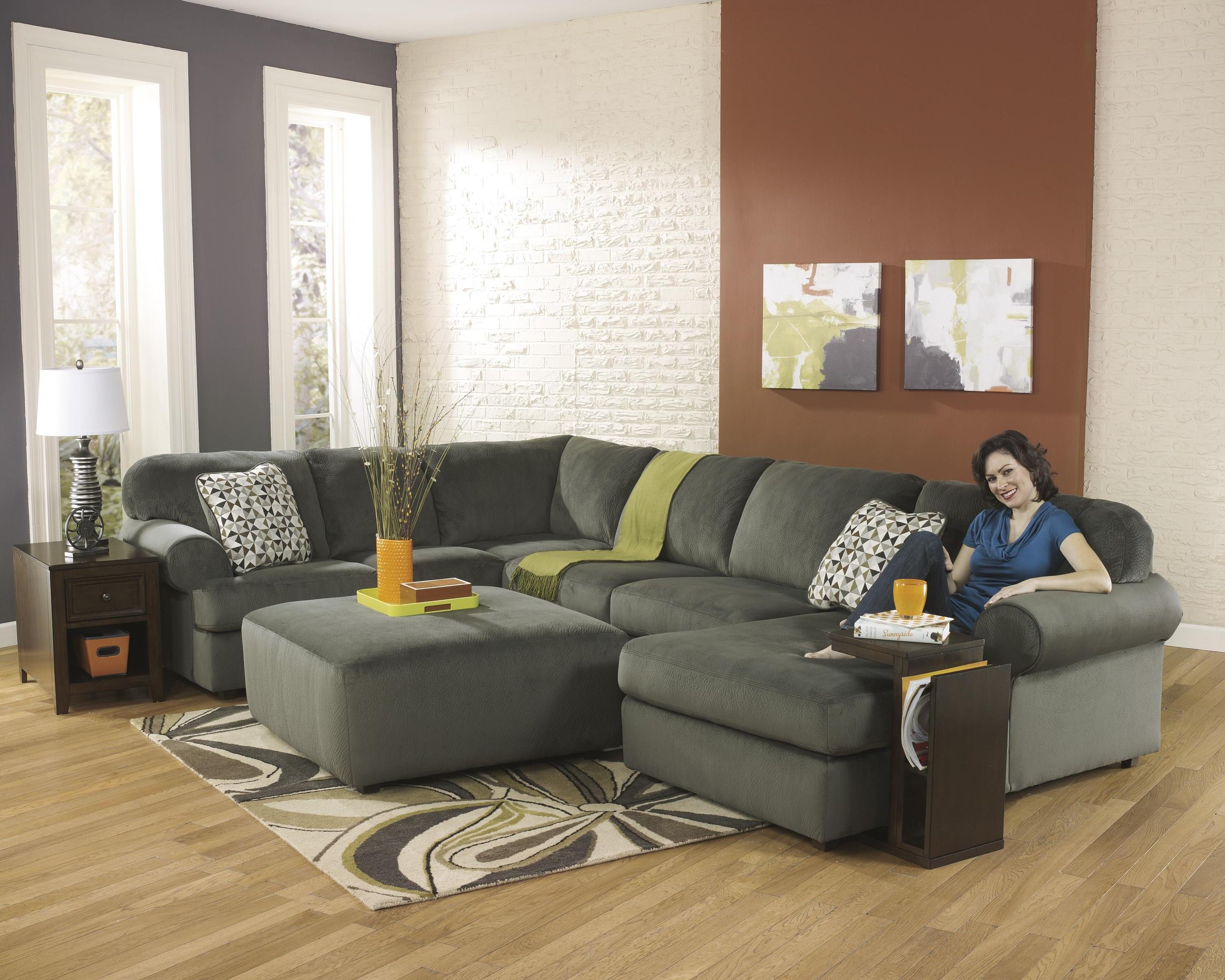 

    
Ashley Jessa Place 4 Piece Sectional in Pewter Right Facing
