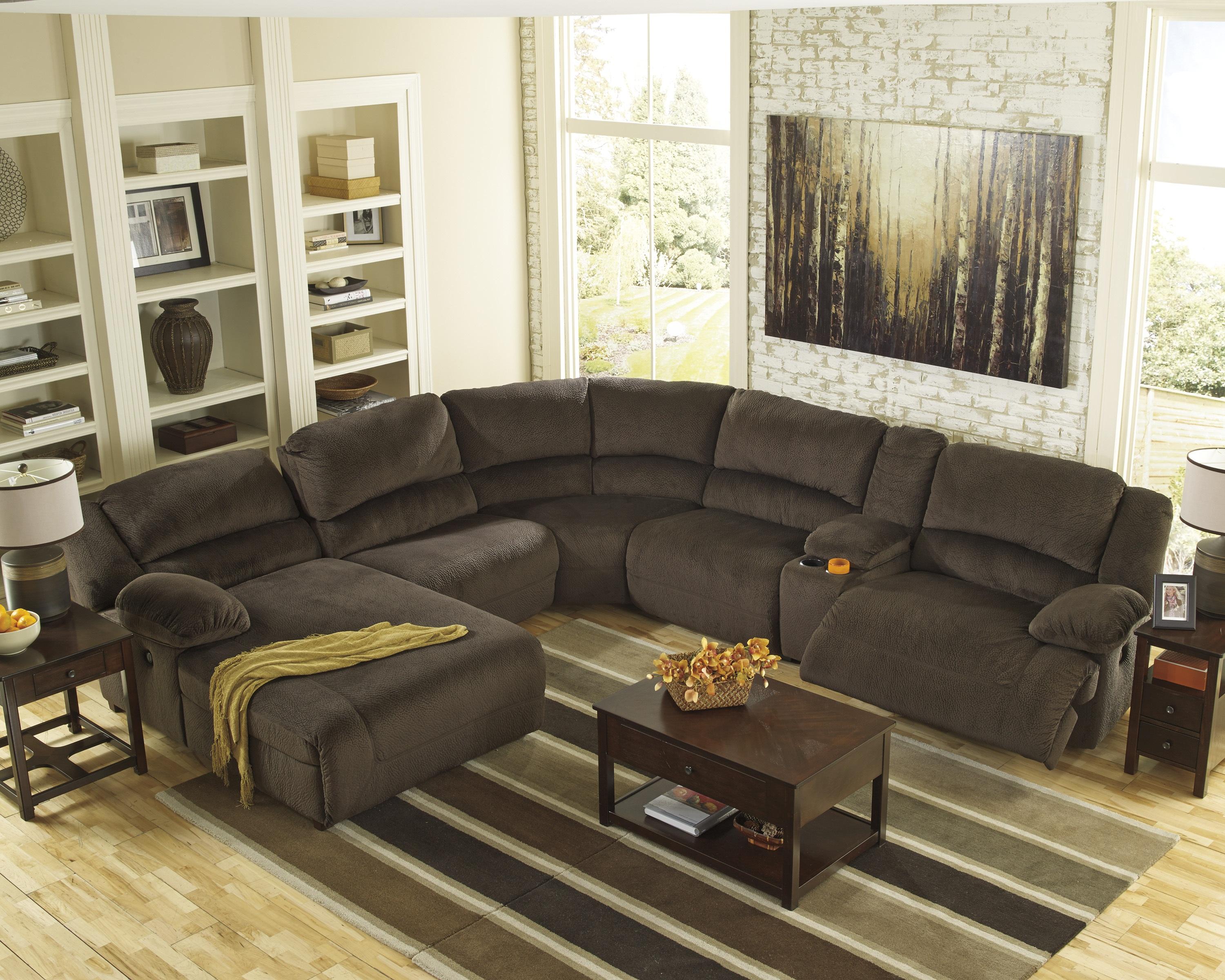 

    
Ashley Toletta 6 Piece Living Room Sectional in Chocolate Non Power Left Facing
