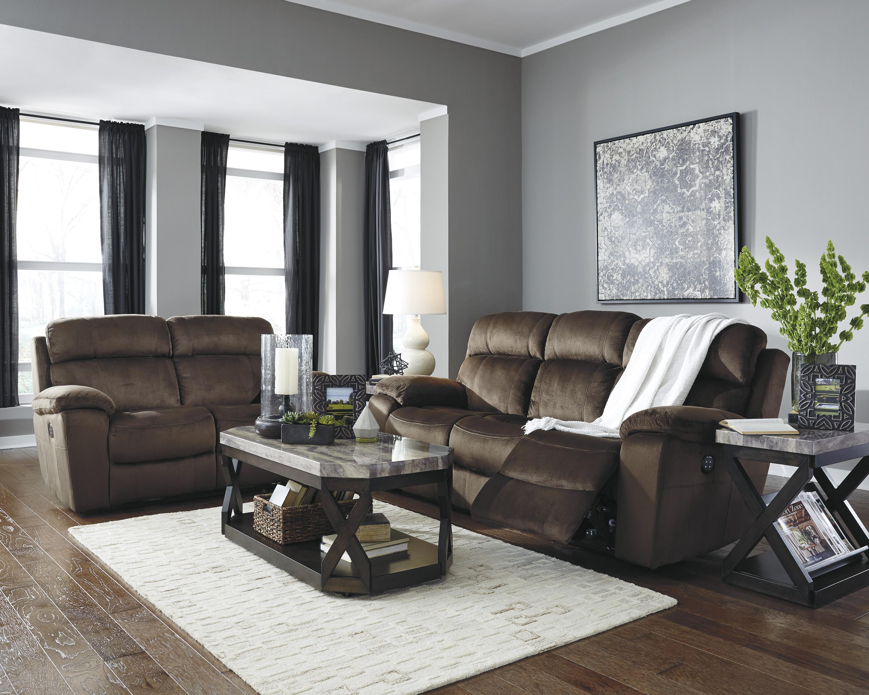 

    
Ashley Uhland 2 Piece Living Room Set in Chocolate with Power
