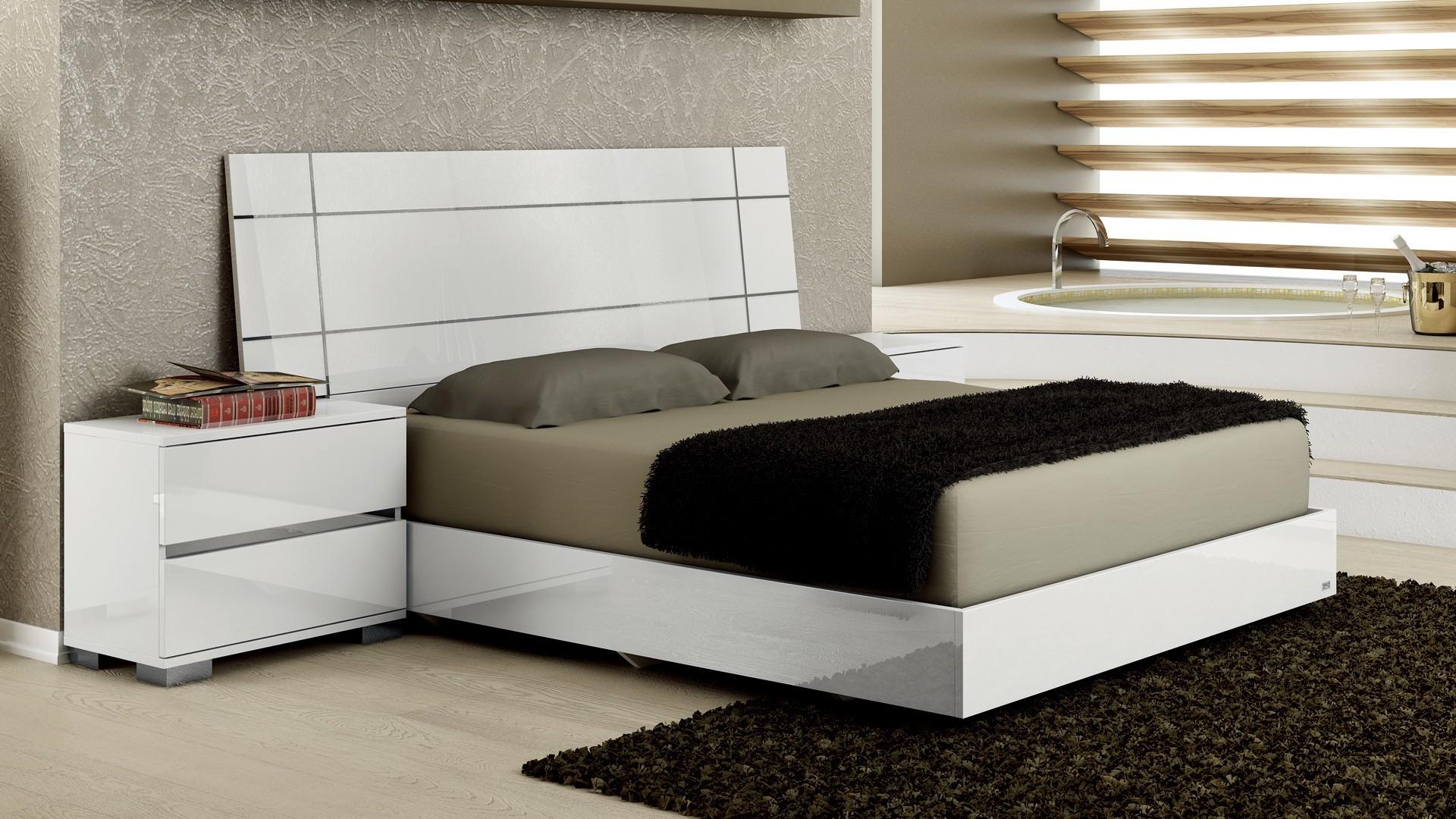 Contemporary Platform Bedroom Set Dream DREAM-WHITE-EK-Set-3 in White 