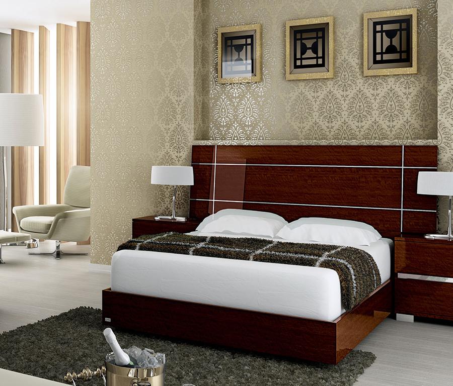 Contemporary Platform Bed Dream SKUDRBNOLT01-DREAM-WALNUT-Q-BED in Walnut 