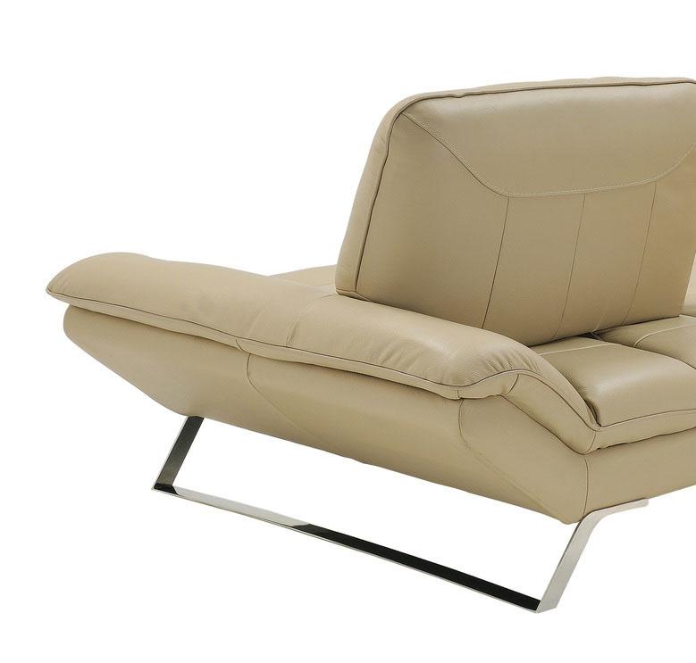 

    
SKUIGE802 At Home USA Loveseat
