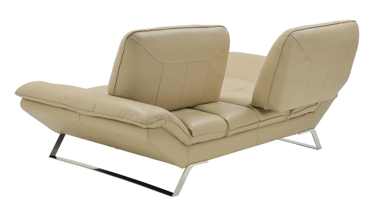 

    
At Home USA Roxi Sand Full Italian Leather Loveseat Contemporary Modern
