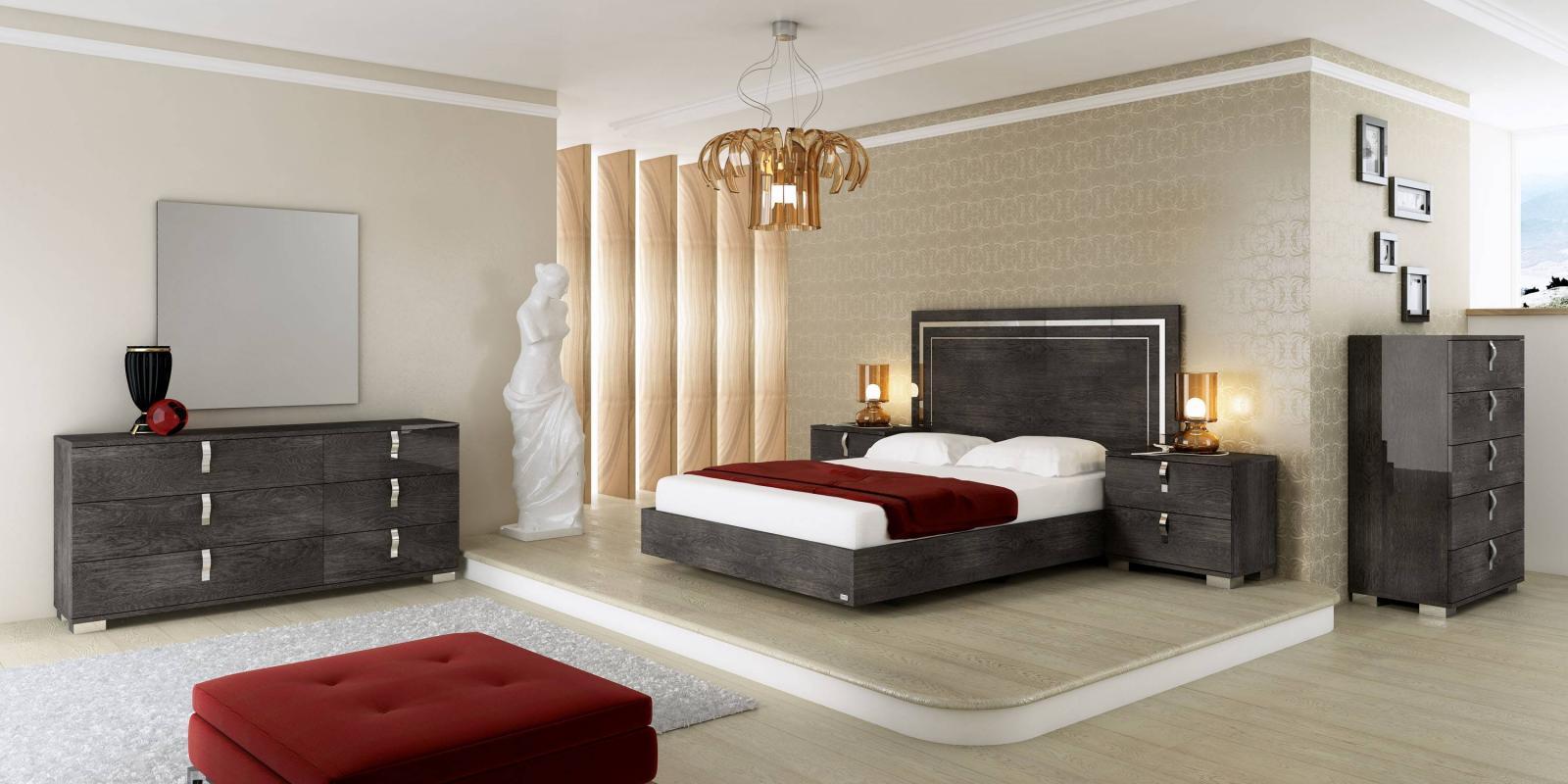 

    
At Home USA Sarah High Gloss Grey Queen Bedroom Set 5Pcs Modern Made in Italy

