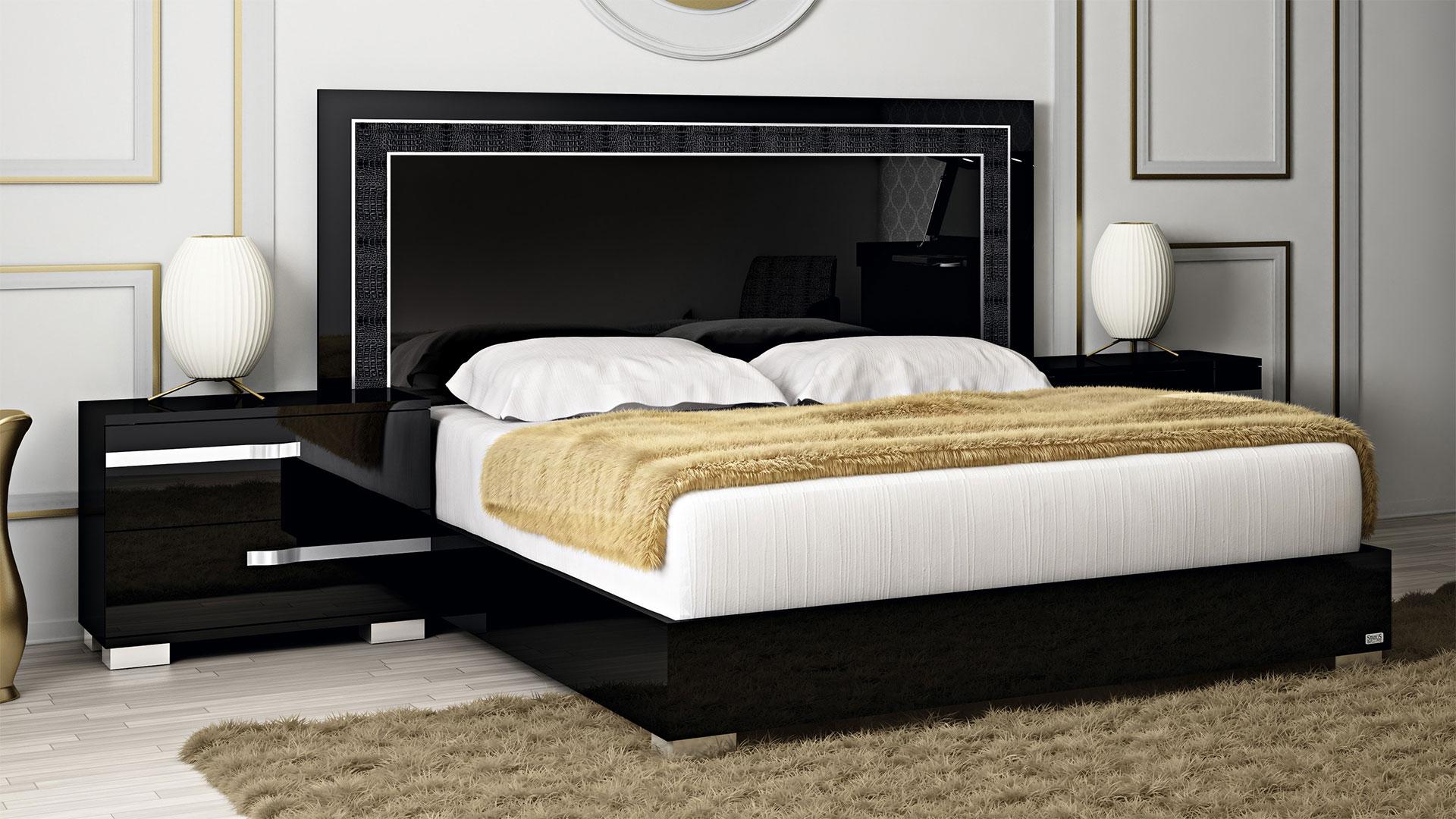 

    
At Home USA Volare Black High Gloss Lacquer King Bed Contemporary Made in Italy
