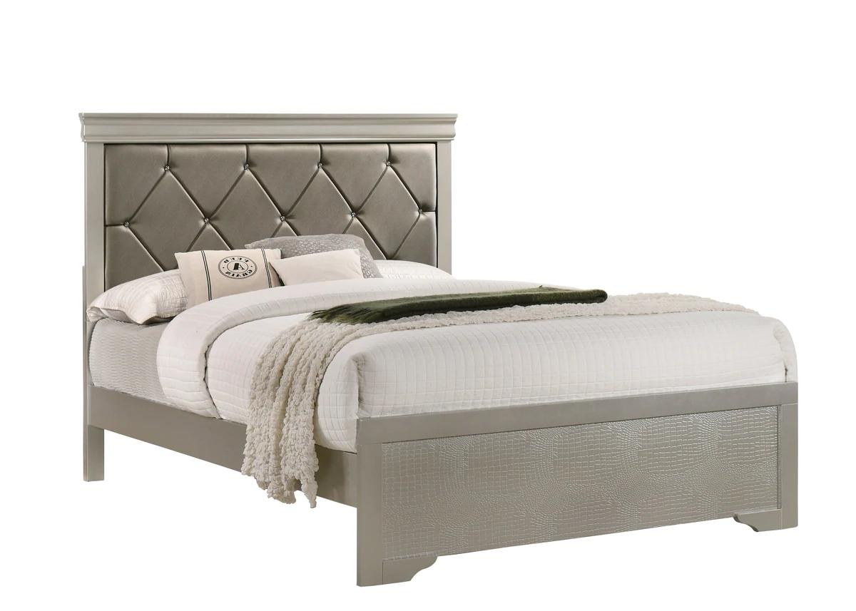 

    
Beige Panel Bedroom Set by Crown Mark Amalia B6910-CK-Bed-6pcs
