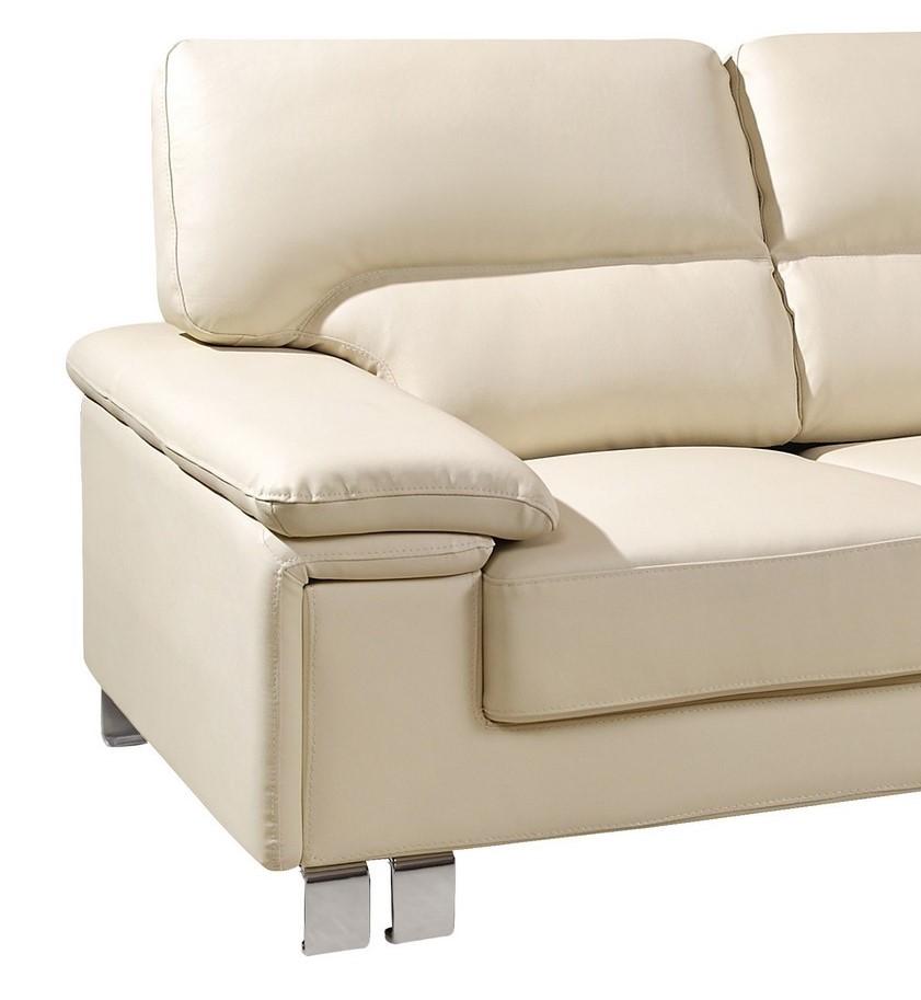 

    
Global Furniture USA U9399-BEIGE Sofa Beige U9399-BEIGE-S
