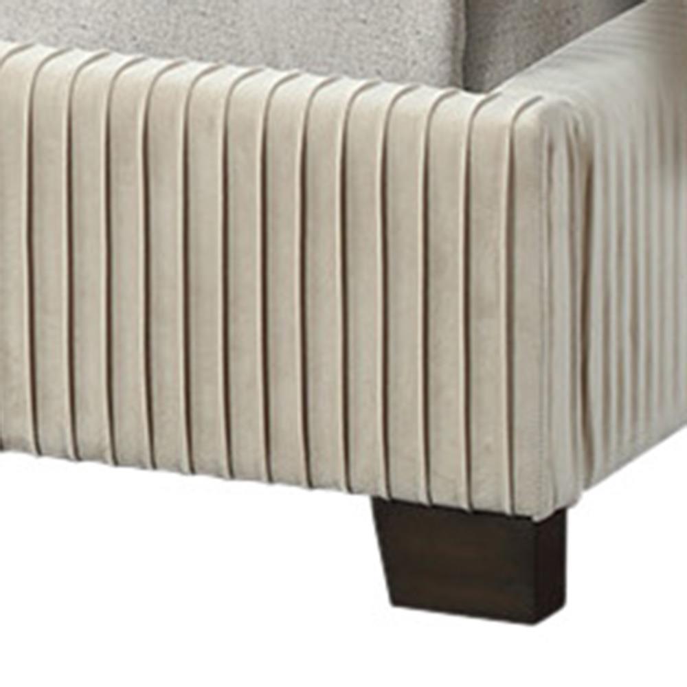 

        
Bernards Furniture Luca 1148-110 Upholstered Bed Beige  708939114842
