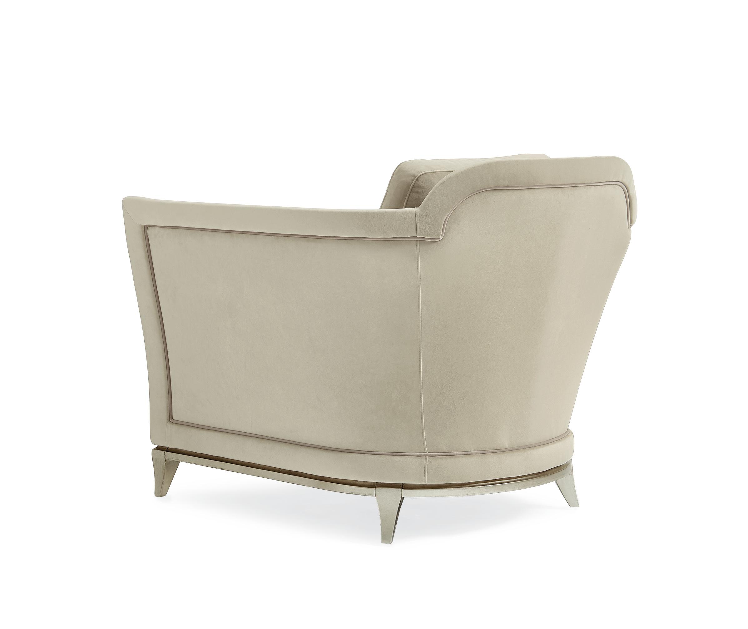 

    
Caracole BEND THE RULES Accent Chair Beige UPH-417-039-A
