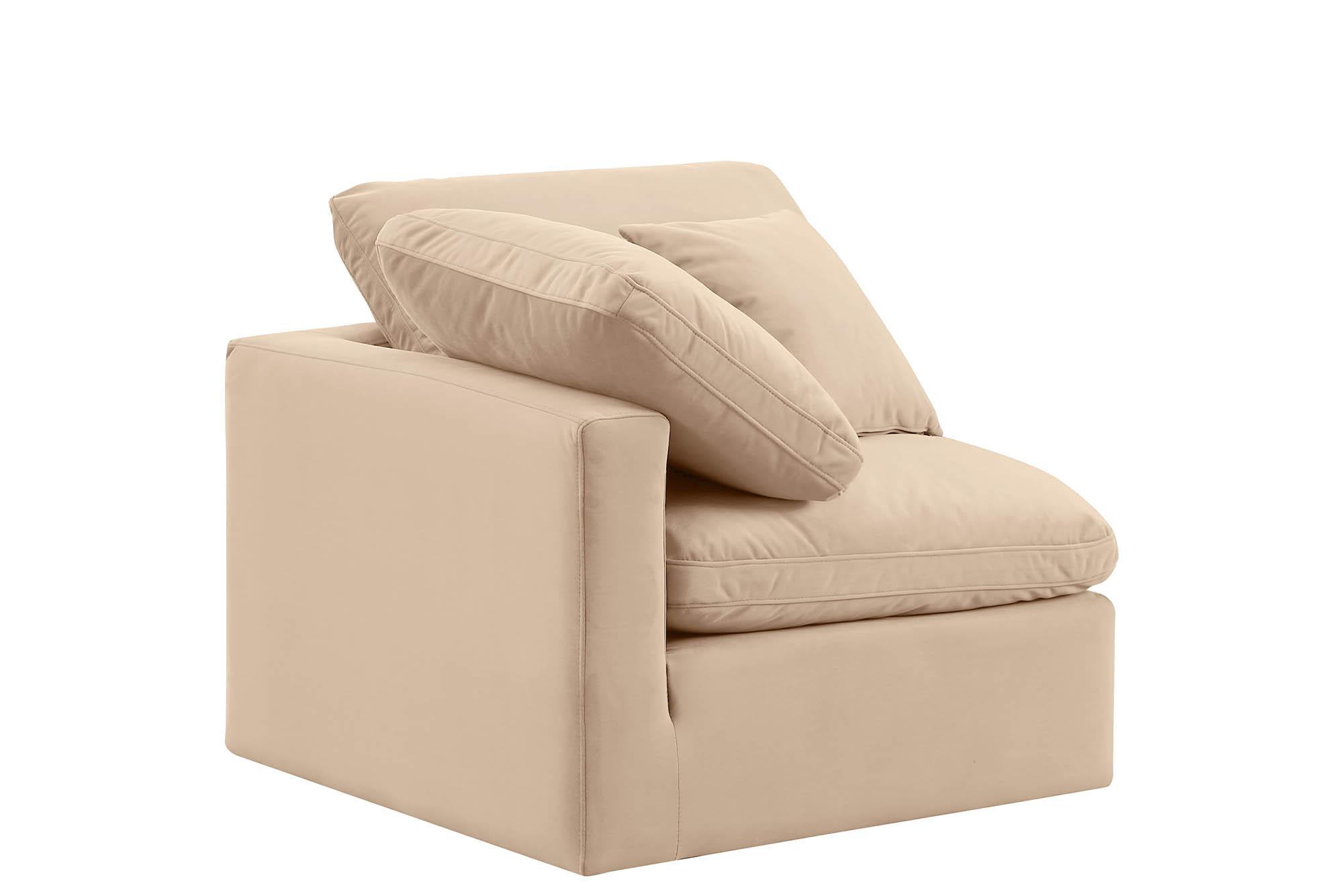 

        
Meridian Furniture INDULGE 147Beige-Corner Corner chair Beige Velvet 094308313665
