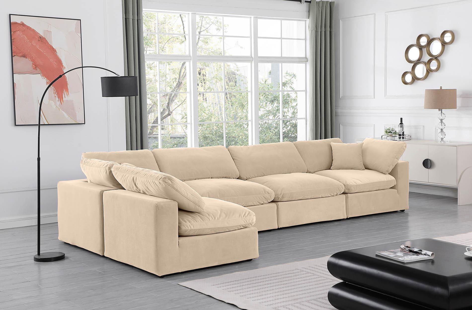 

        
Meridian Furniture 189Beige-Sec5D Modular Sectional Beige Velvet 094308290034
