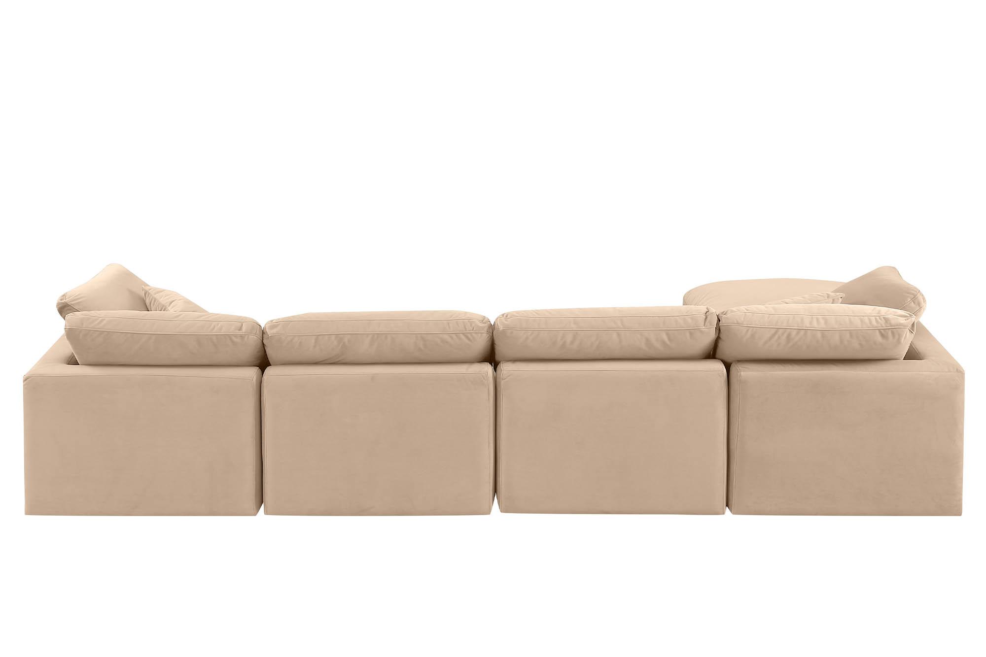 

    
147Beige-Sec5A Meridian Furniture Modular Sectional Sofa
