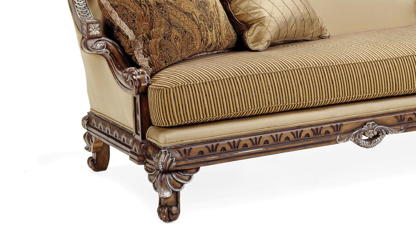 

    
Golden Beige Dark Frame Luxury Chaise Lounge Benetti's Firenza Traditional
