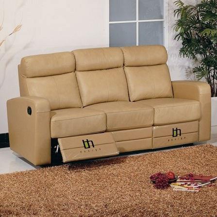 

    
BH Slope Taupe Living Room Sofa Set 3pc.
