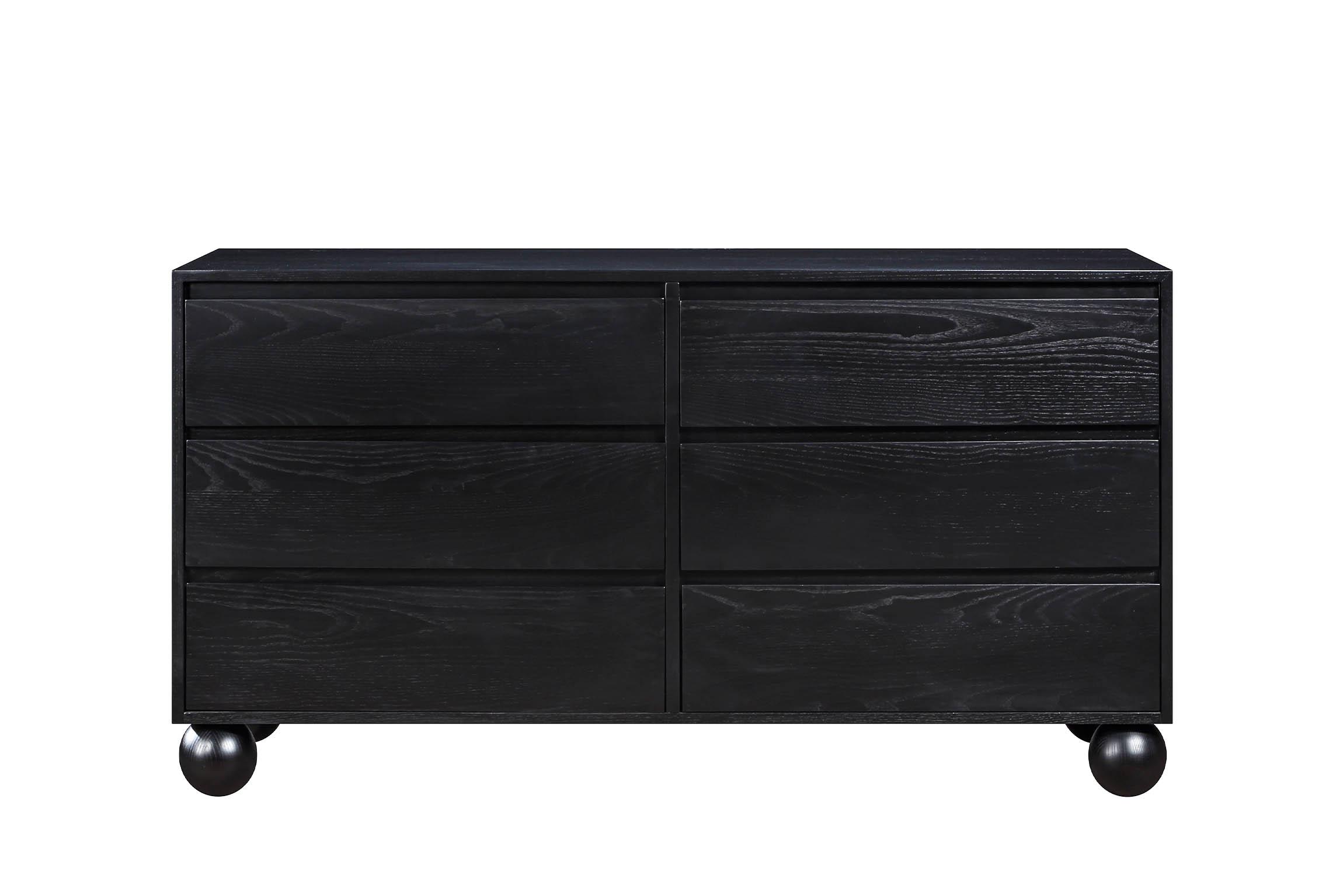 

        
Meridian Furniture KentBlack-D Dresser Black  094308293769
