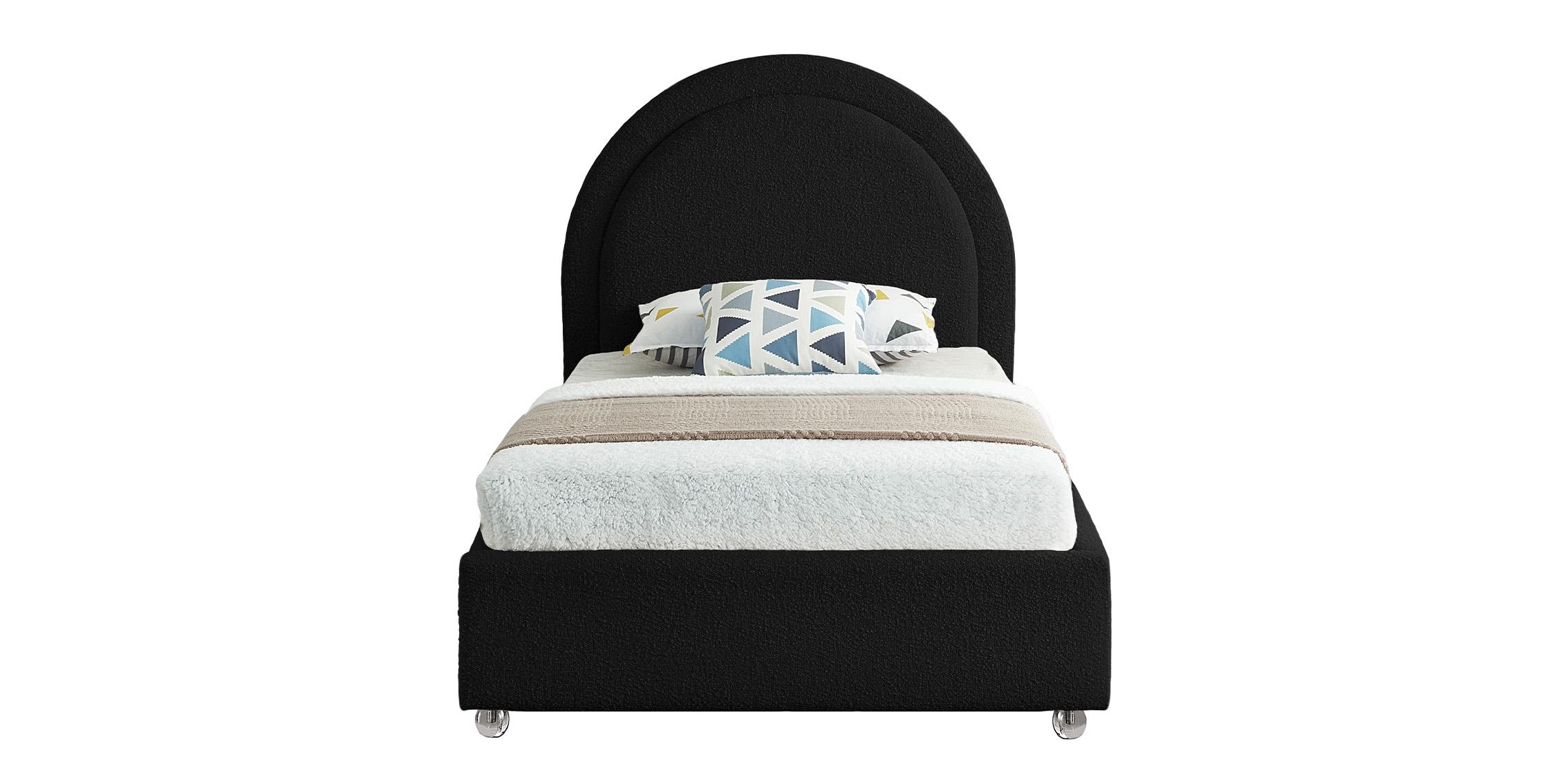 

        
Meridian Furniture MILO MiloBlack-T Platform Bed Black Boucle Fabric 094308265766
