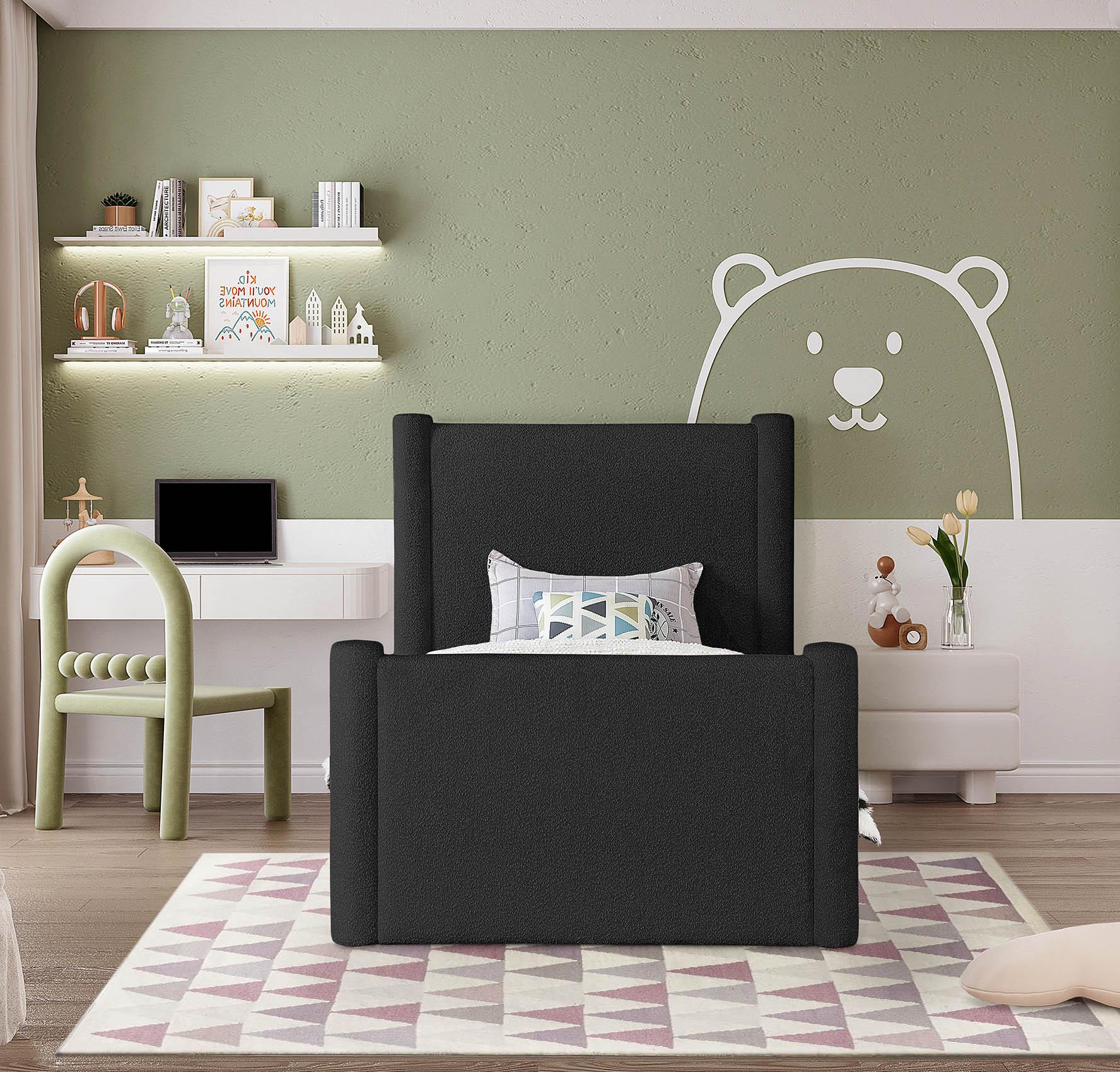 

        
Meridian Furniture ELIAS B1299Black-T Panel Bed Black Boucle 094308309668
