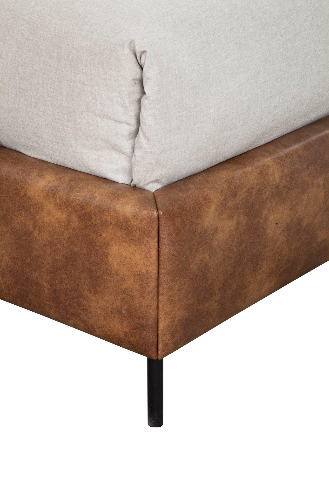 

        
840108500541Black & Brown Faux Leather FULL Platform Bedroom Set 3 SOPHIA ALPINE Mid Century
