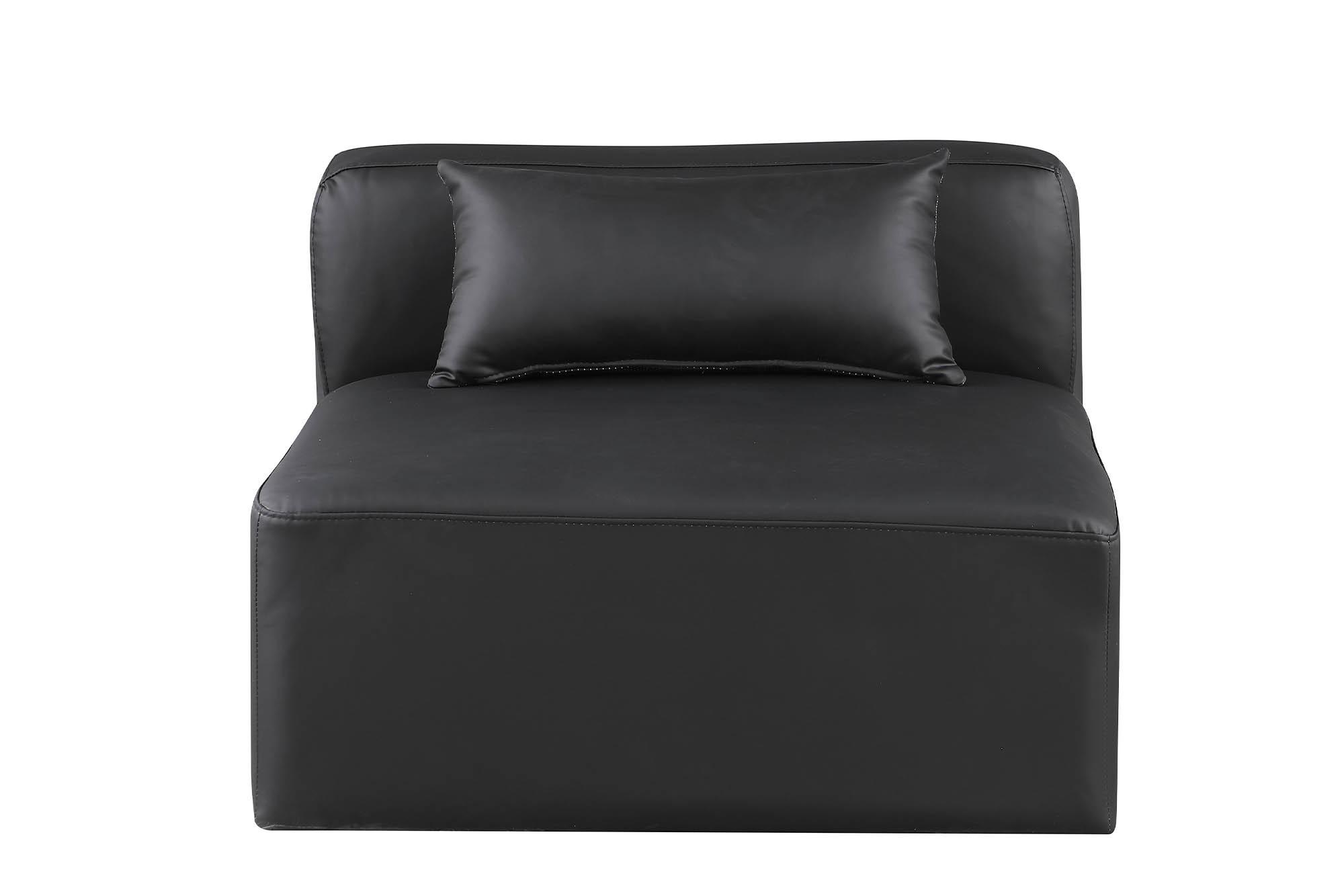

    
Meridian Furniture CUBE 668Black-Armless Armless Chair Black 668Black-Armless
