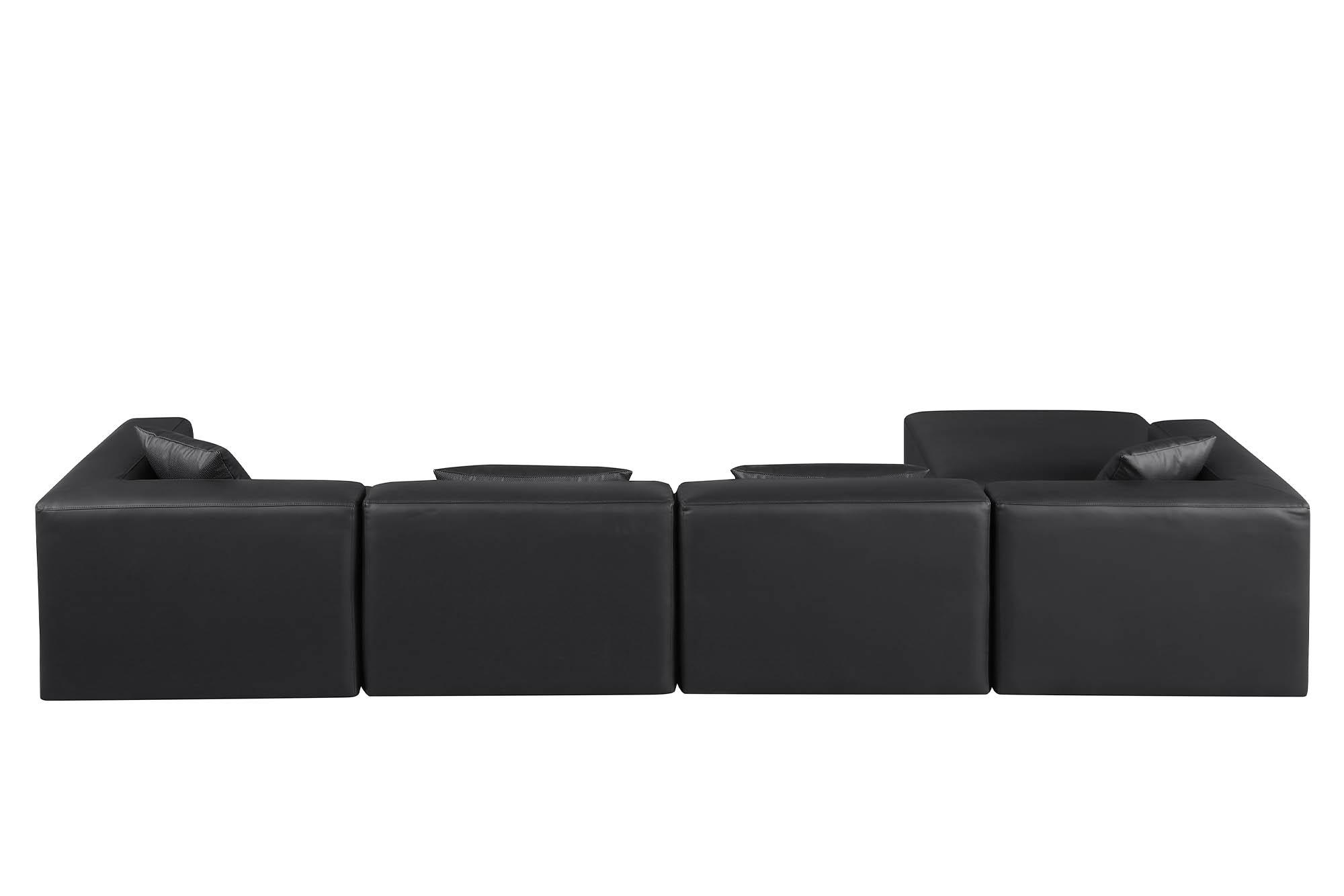 

    
668Black-Sec5A Meridian Furniture Modular Sectional Sofa
