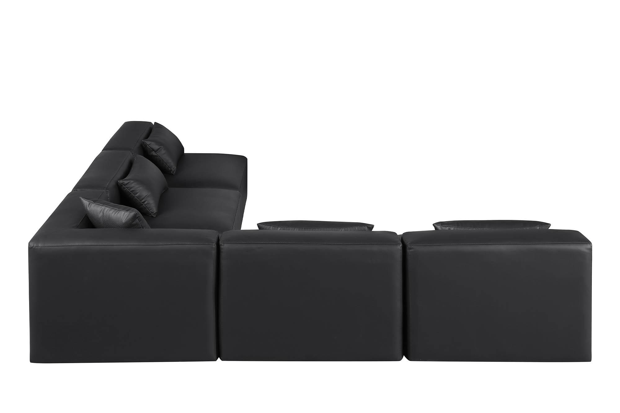 

    
668Black-Sec5B Meridian Furniture Modular Sectional Sofa
