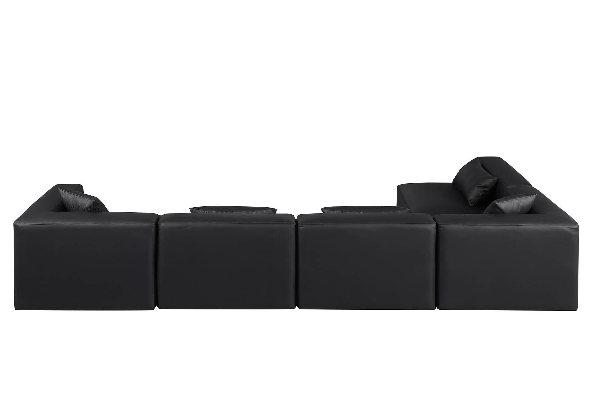 

    
668Black-Sec5D Meridian Furniture Modular Sectional Sofa
