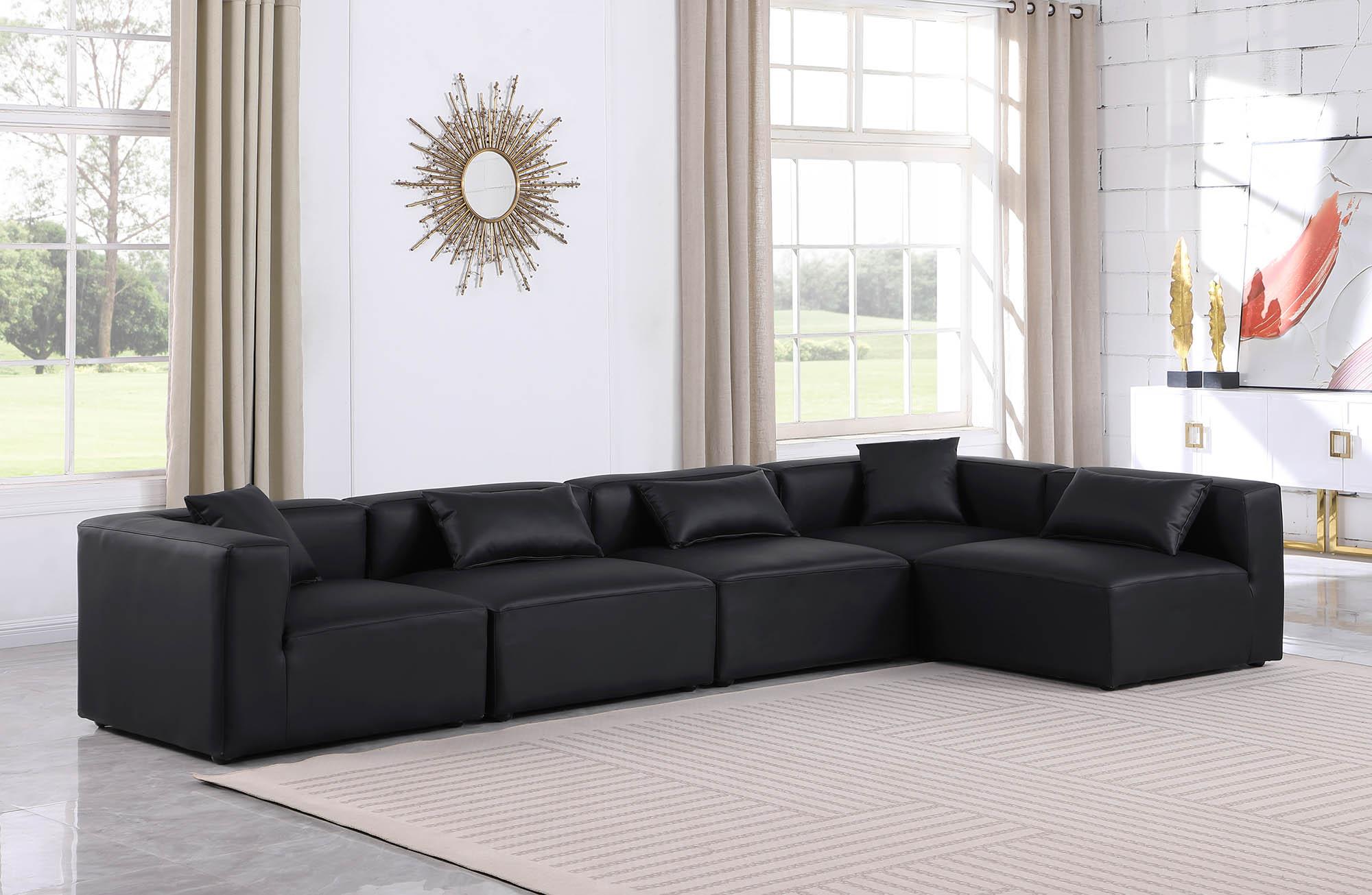 

    
Black Faux Leather Modular Sectional CUBE 668Black-Sec5D Meridian Contemporary

