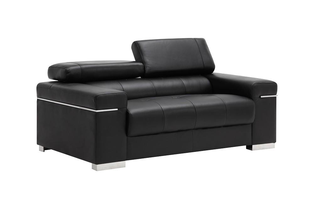 

    
J&M Furniture Soho Sofa Set Black SKU17655111-Set-2

