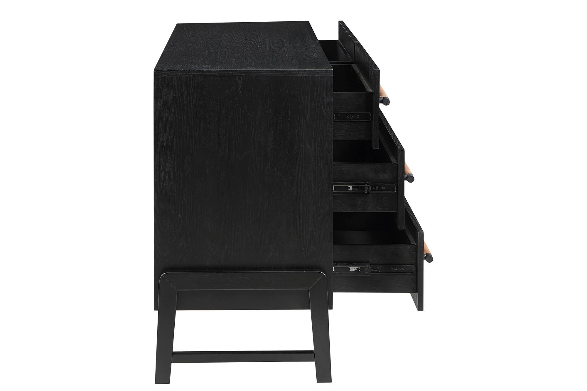 

        
Meridian Furniture 360Black-D Dresser Black  094308321943

