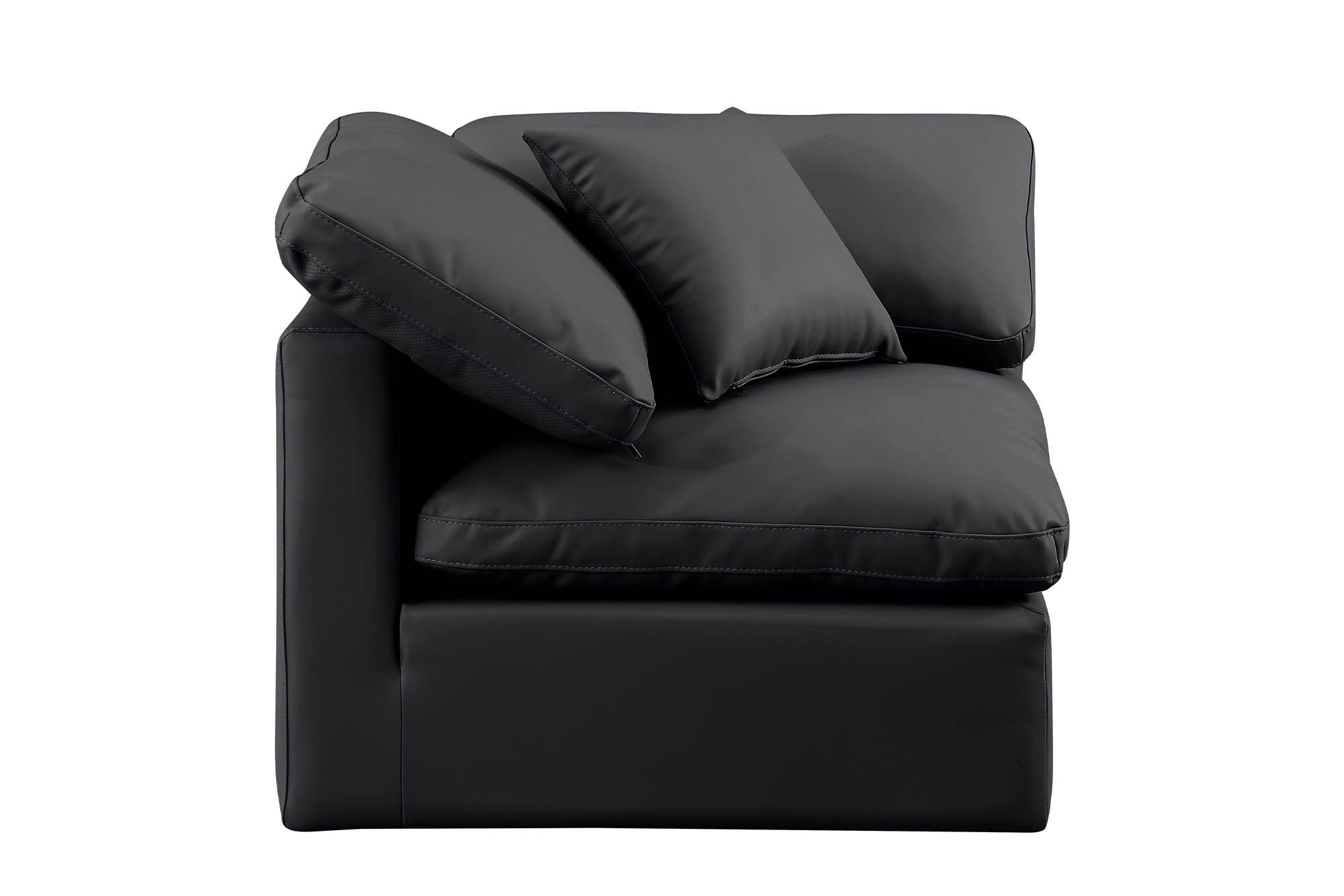 

        
Meridian Furniture INDULGE 146Black-Corner Corner chair Black Faux Leather 094308313429
