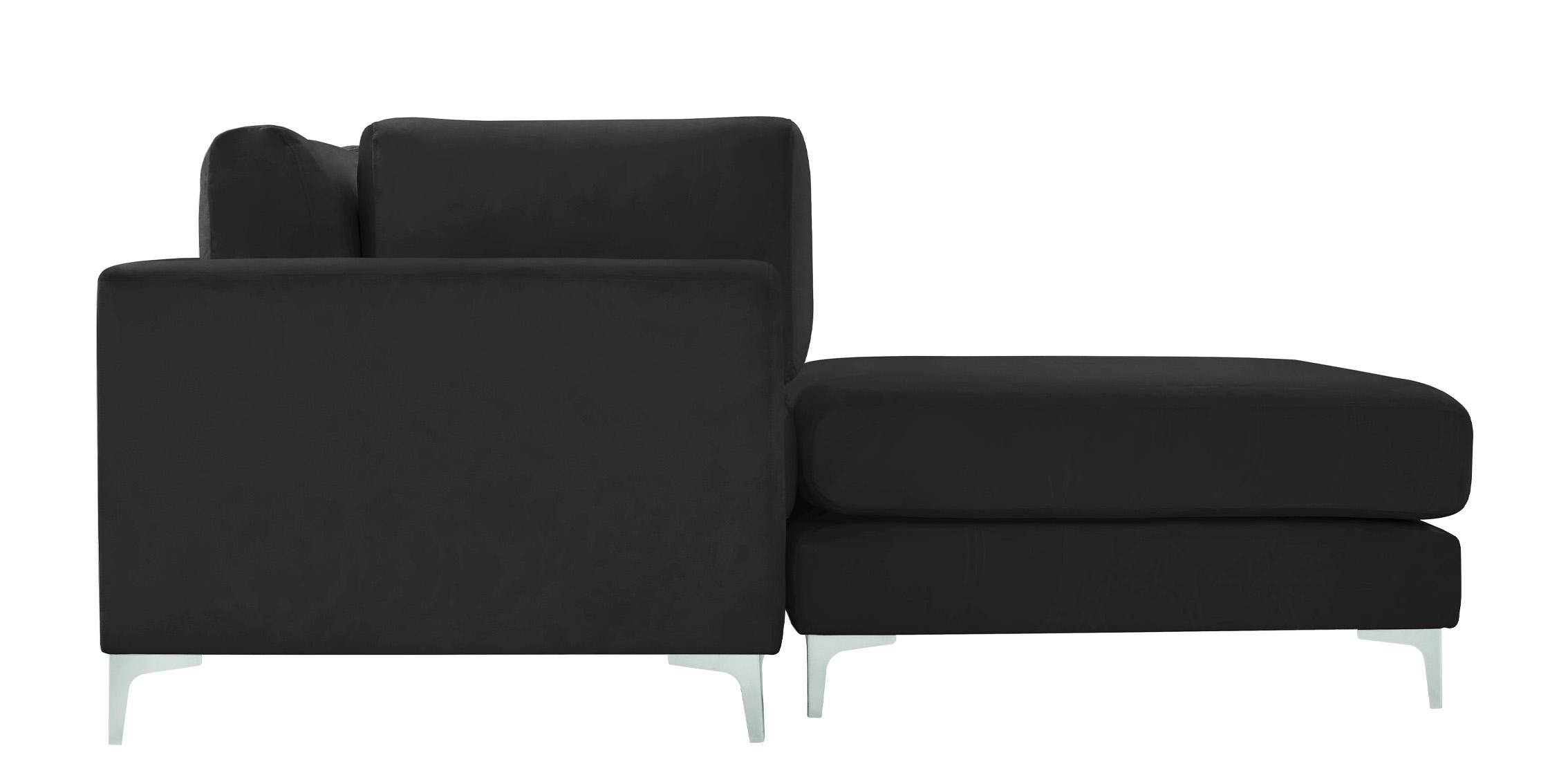 

        
Meridian Furniture JULIA 605Black-Sec4A Modular Sectional Sofa Black Velvet 753359809274
