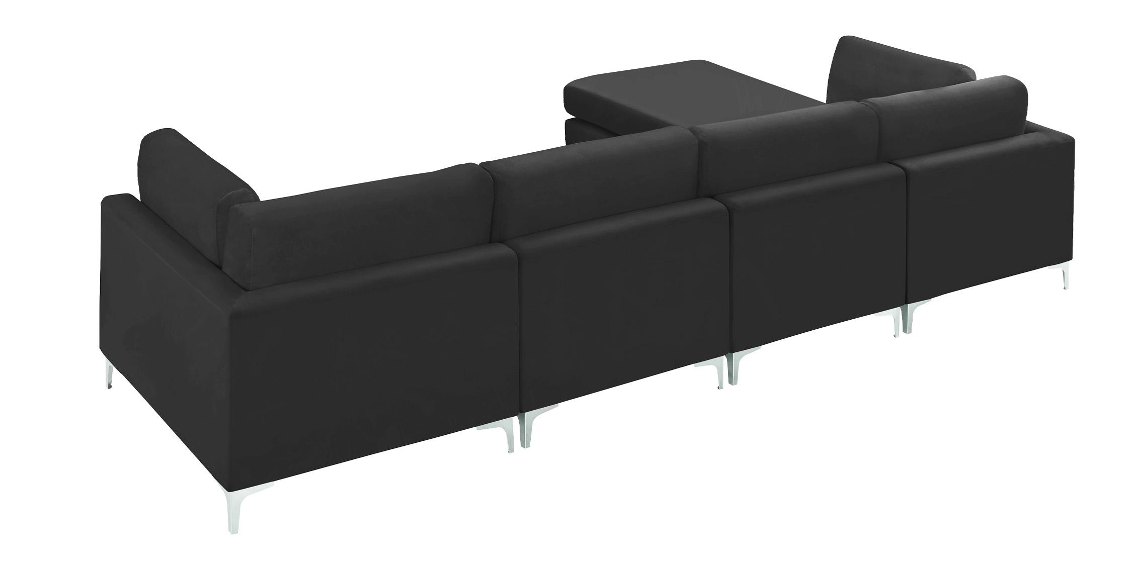 

        
Meridian Furniture JULIA 605Black-Sec5A Modular Sectional Sofa Black Velvet 753359809281
