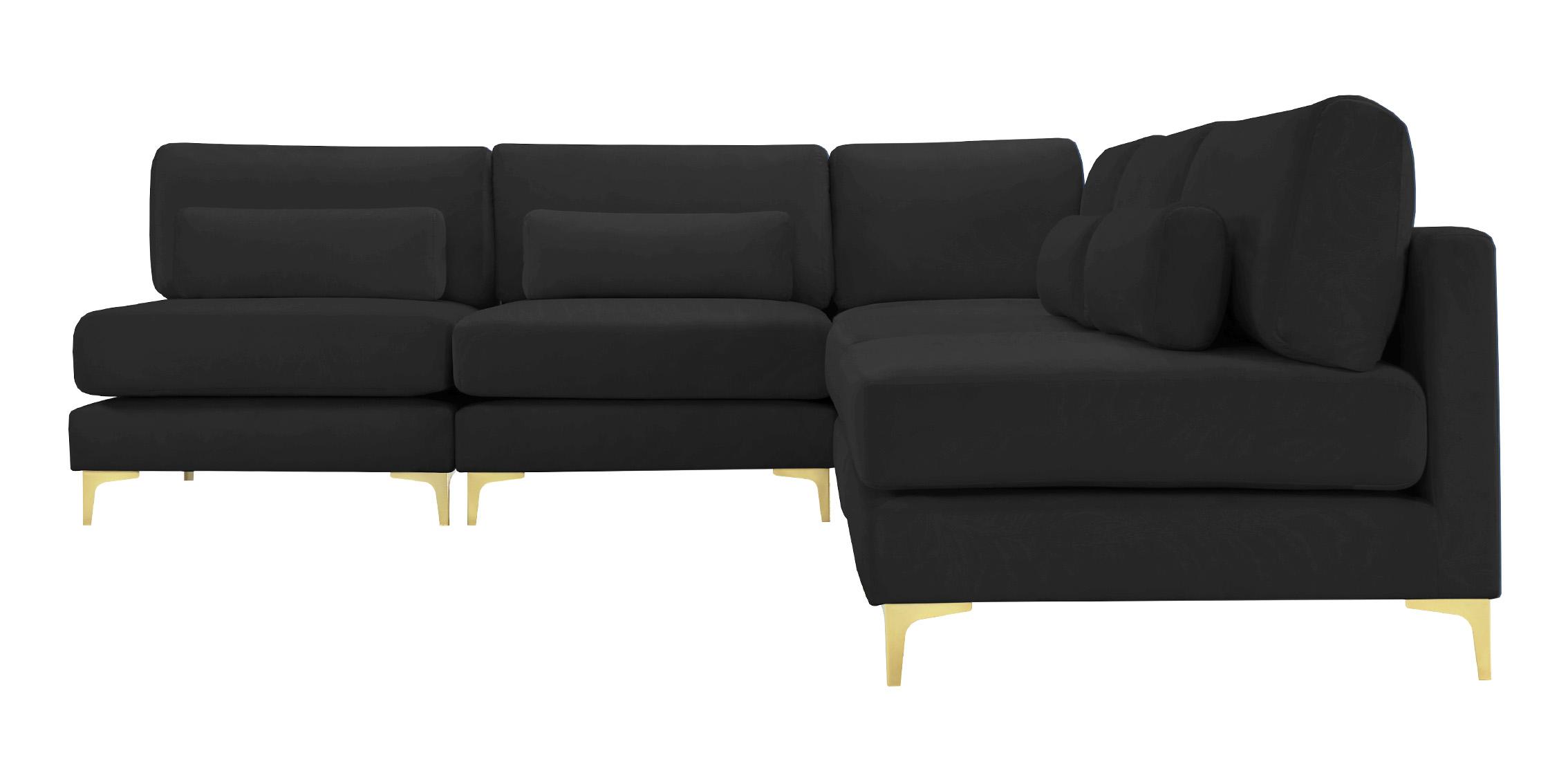 

    
605Black-Sec5B Meridian Furniture Modular Sectional Sofa
