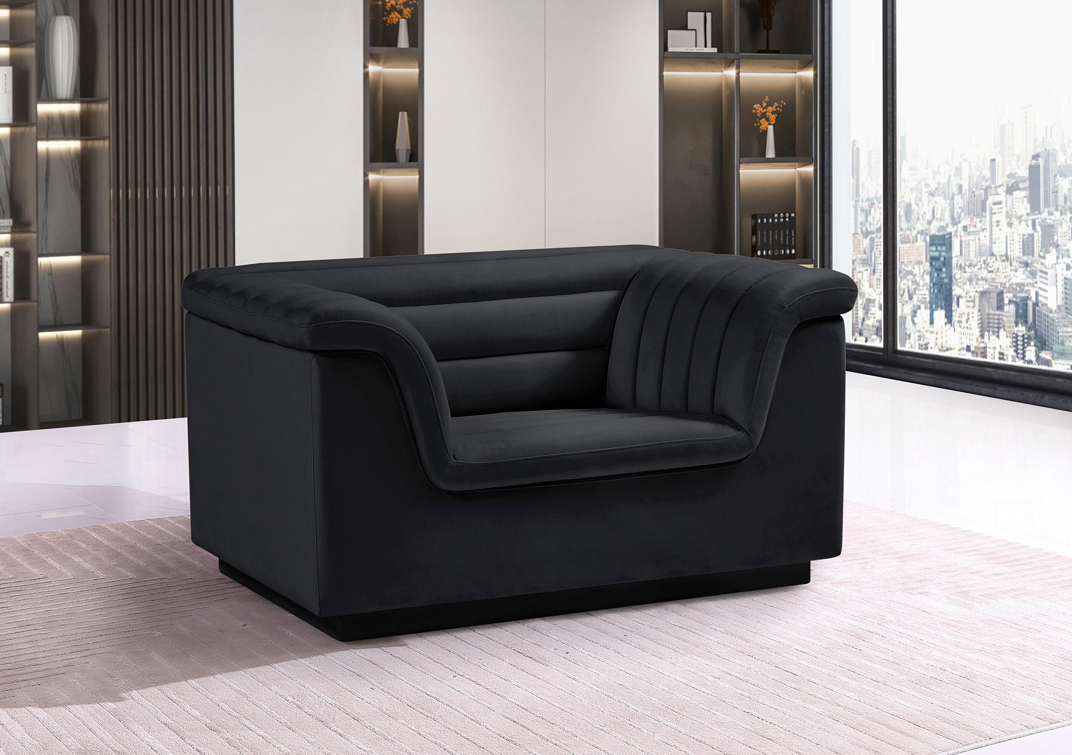 

        
Meridian Furniture CASCADE 192Black-C-Set Arm Chair Set Black Velvet 094308287058
