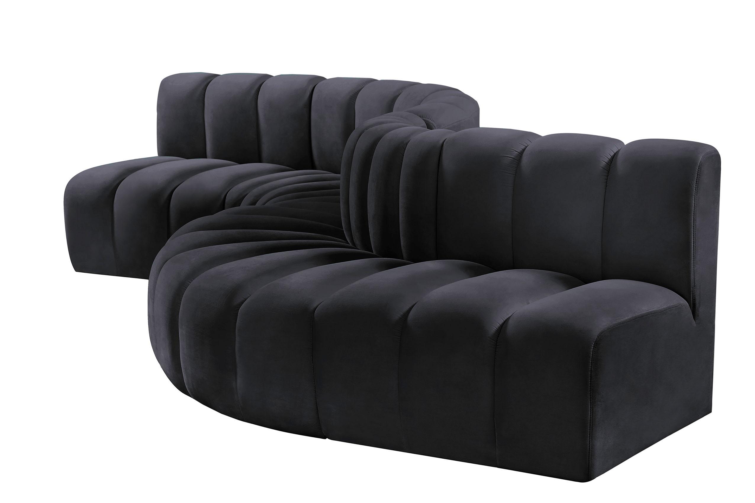 

    
Meridian Furniture ARC 103Black-S6A Modular Sectional Sofa Black 103Black-S6A
