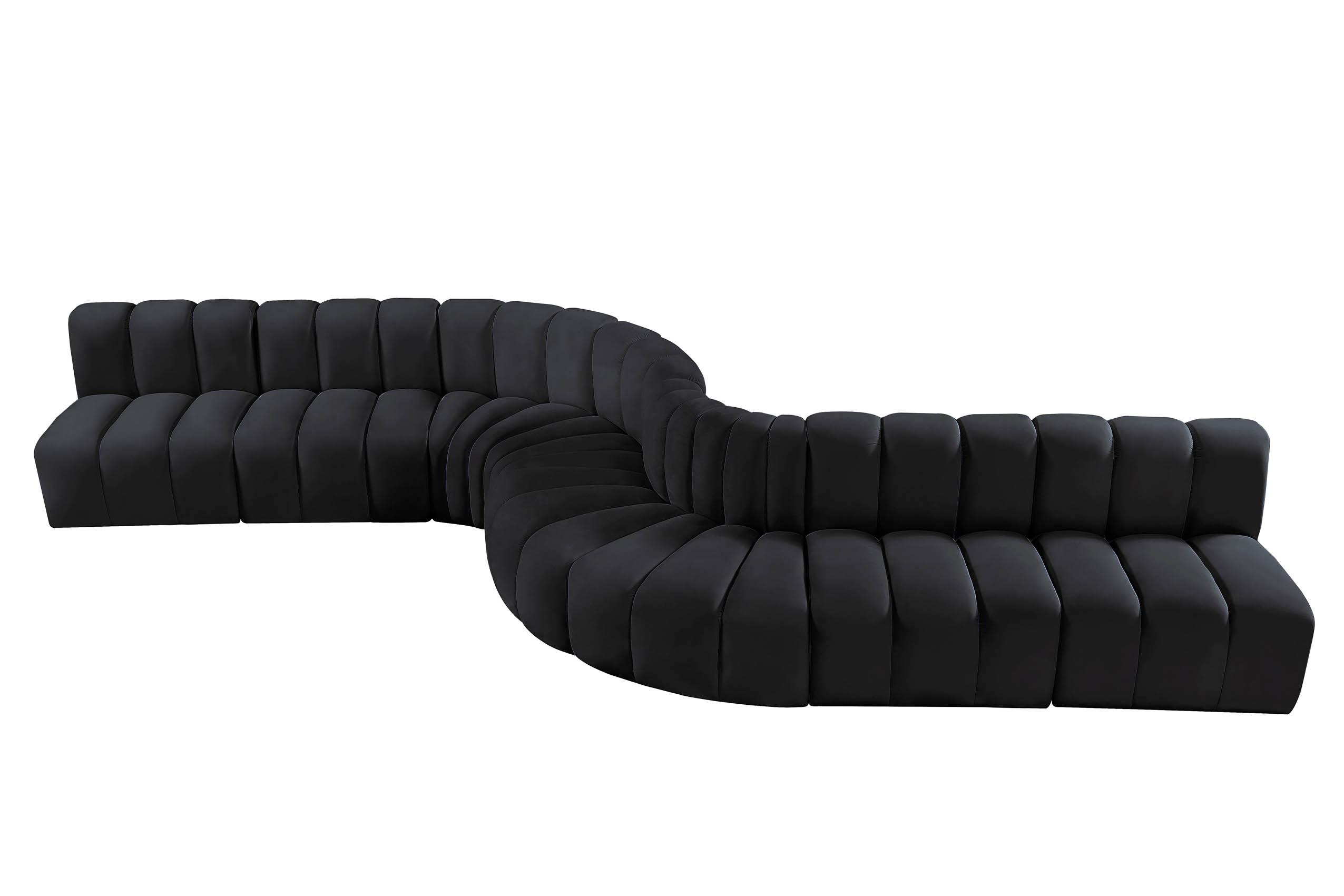 

        
Meridian Furniture ARC 103Black-S8C Modular Sectional Sofa Black Velvet 094308298924
