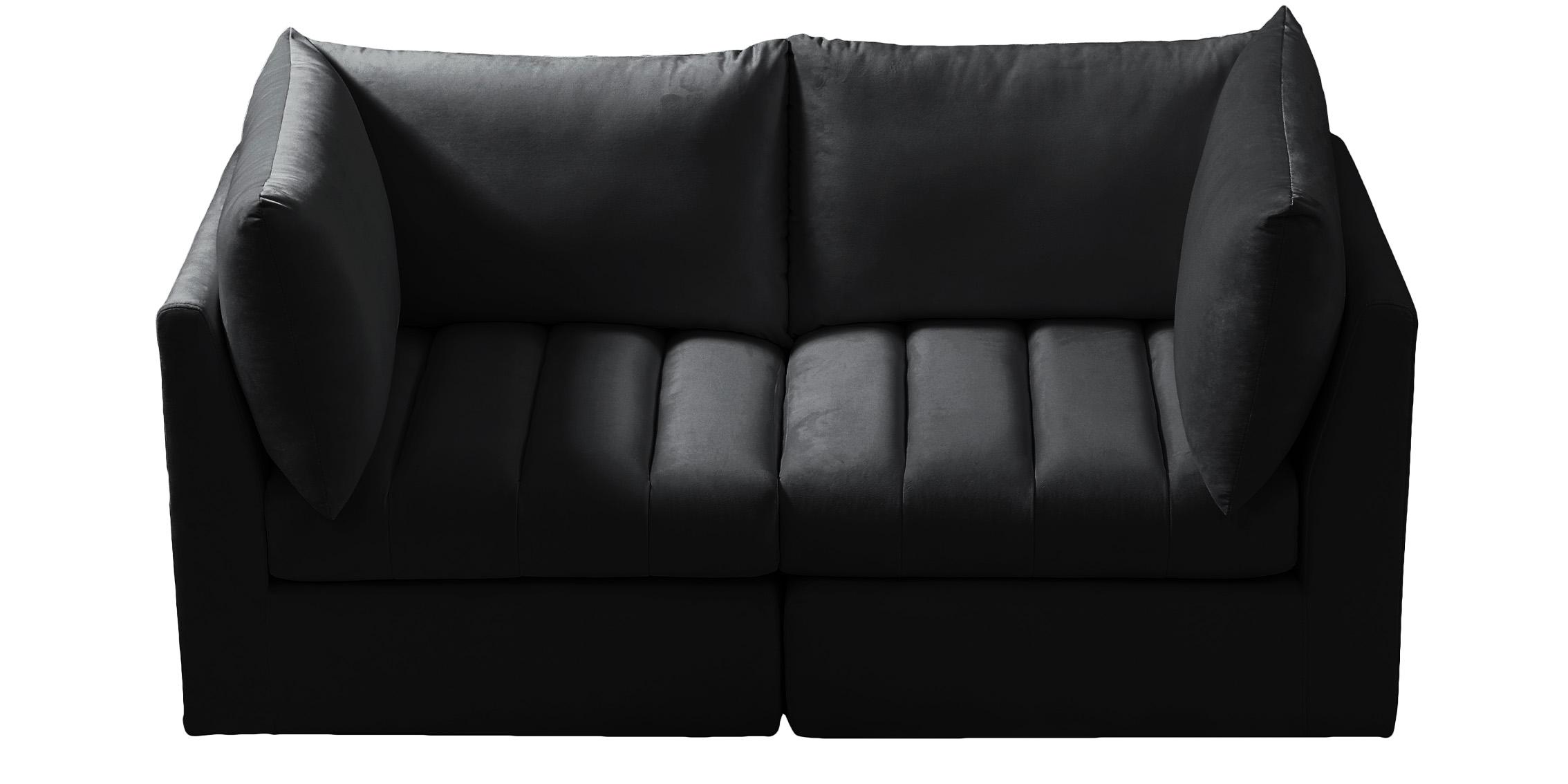 

        
Meridian Furniture JACOB 649Black-S66 Modular Sofa Black Velvet 94308259437
