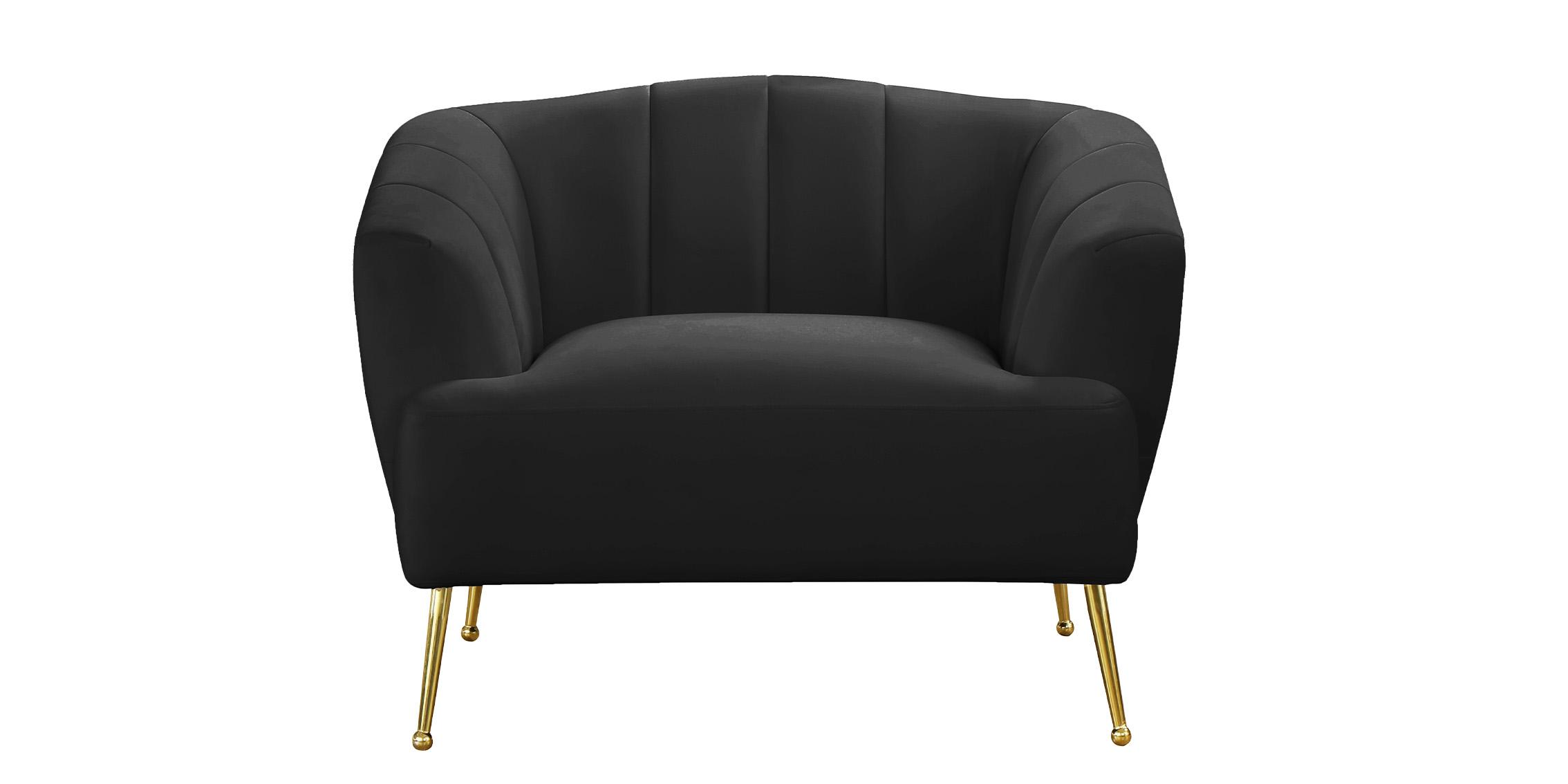 

    
657Black-S-Set-3 Meridian Furniture Sofa Set

