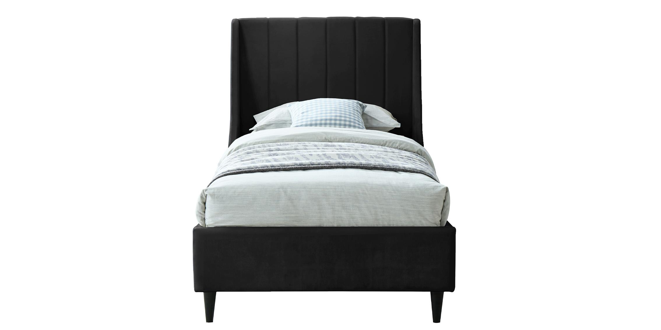 

        
Meridian Furniture EVA  EvaBlack-T Platform Bed Black Velvet 753359808901
